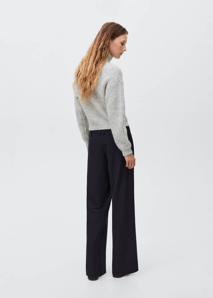 Turtleneck knit sweater — Light Heather Grey