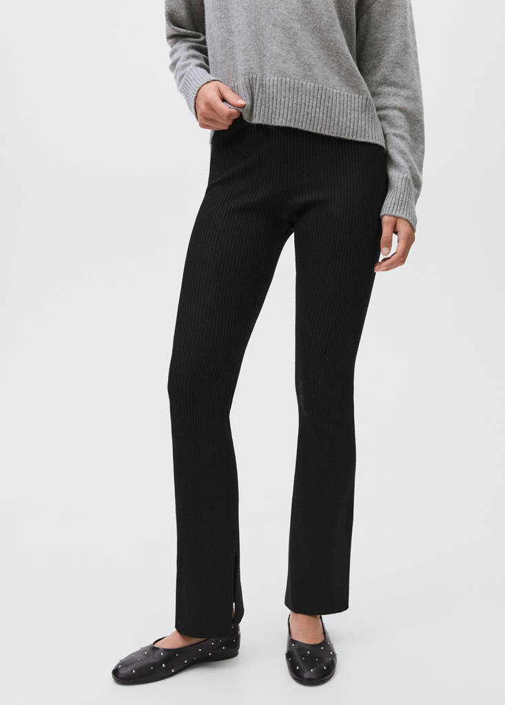 Ribbed flared trousers — Black