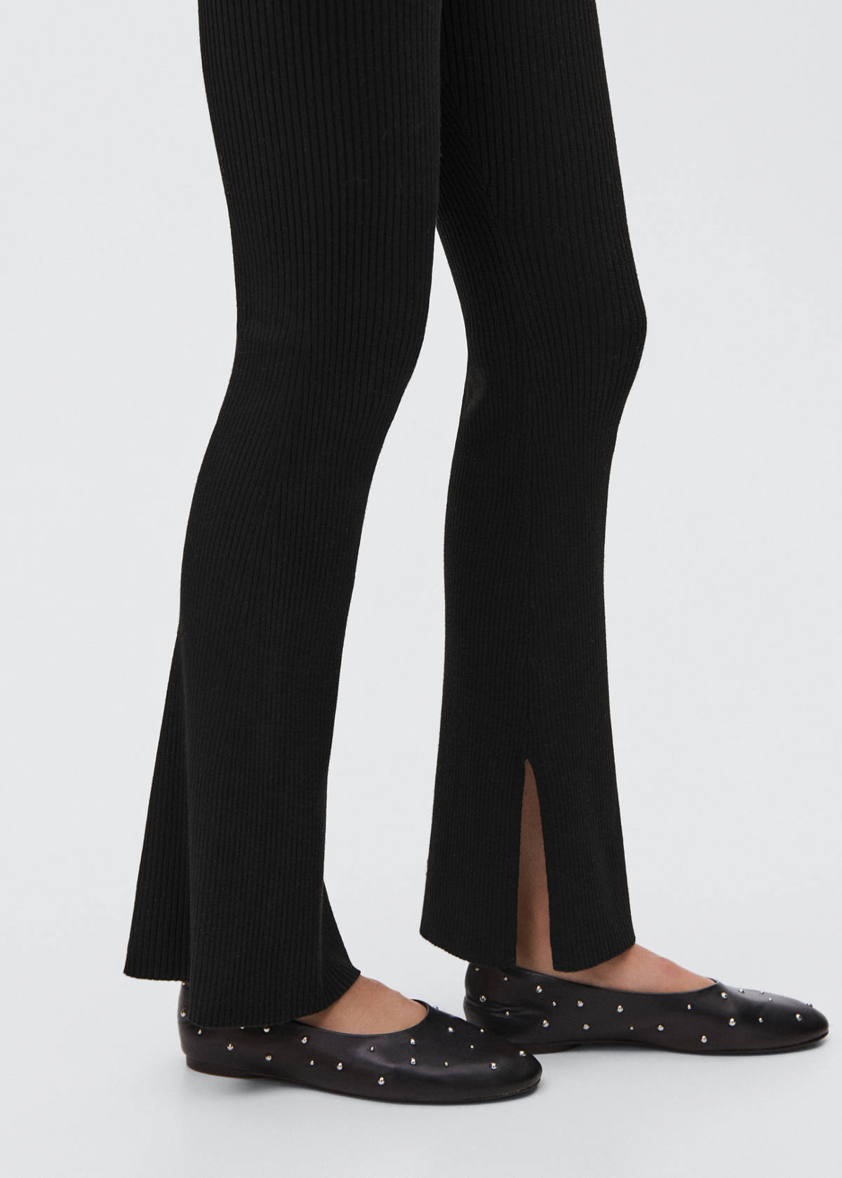 Ribbed flared trousers — Black