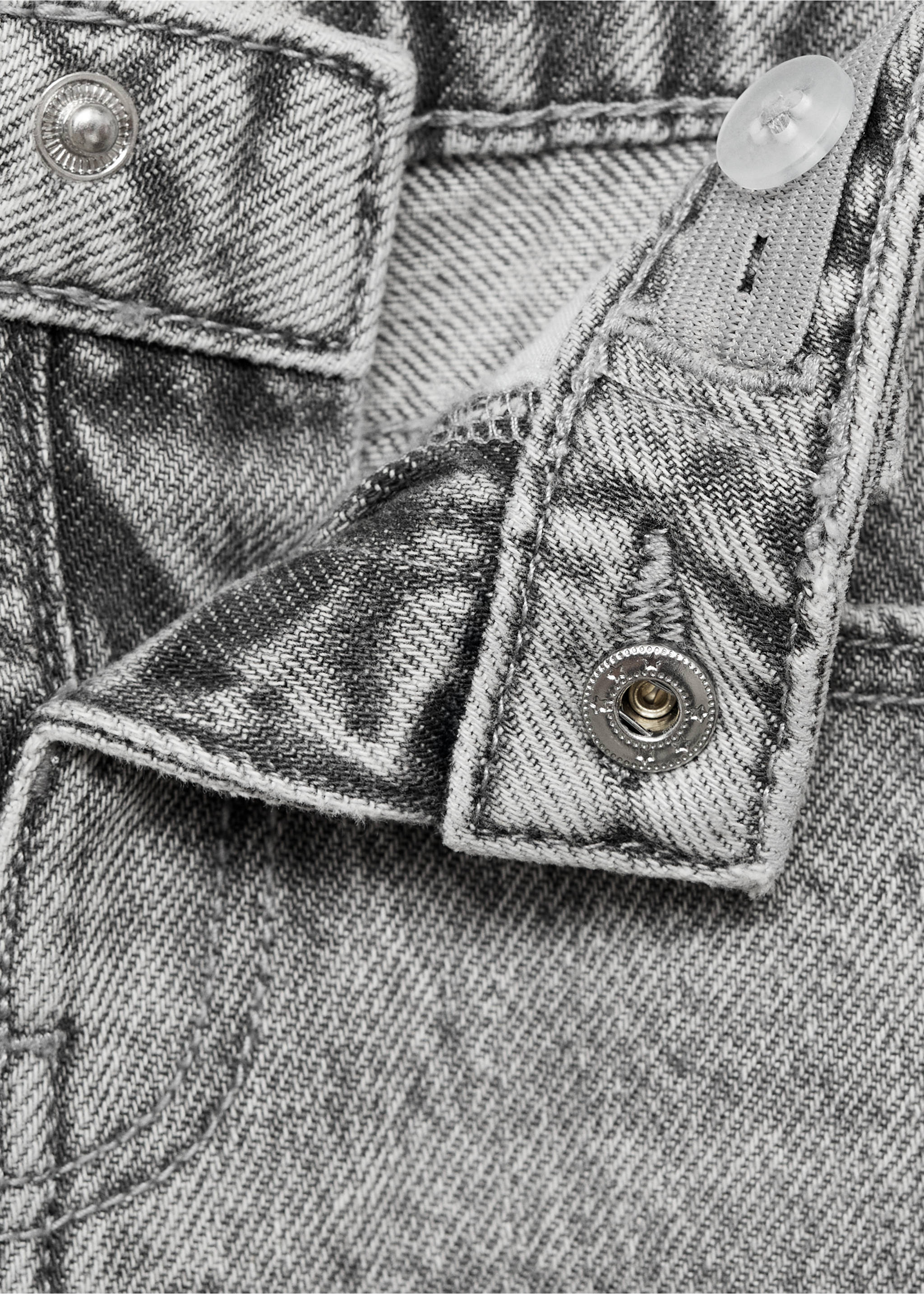 Jean droit coton - Détail de l'article 8, Gris denim. Ref: 17076331-00.