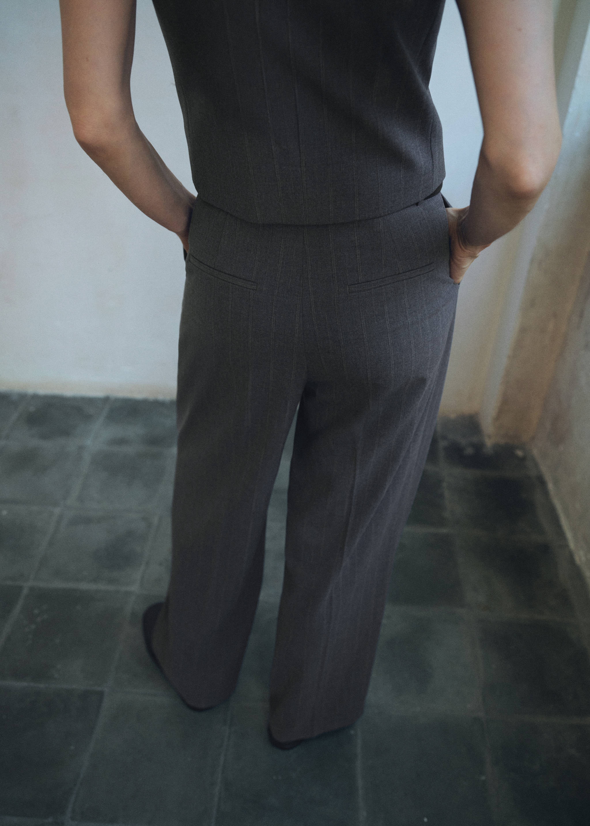 Pleated wide leg trousers - Details of the article 2