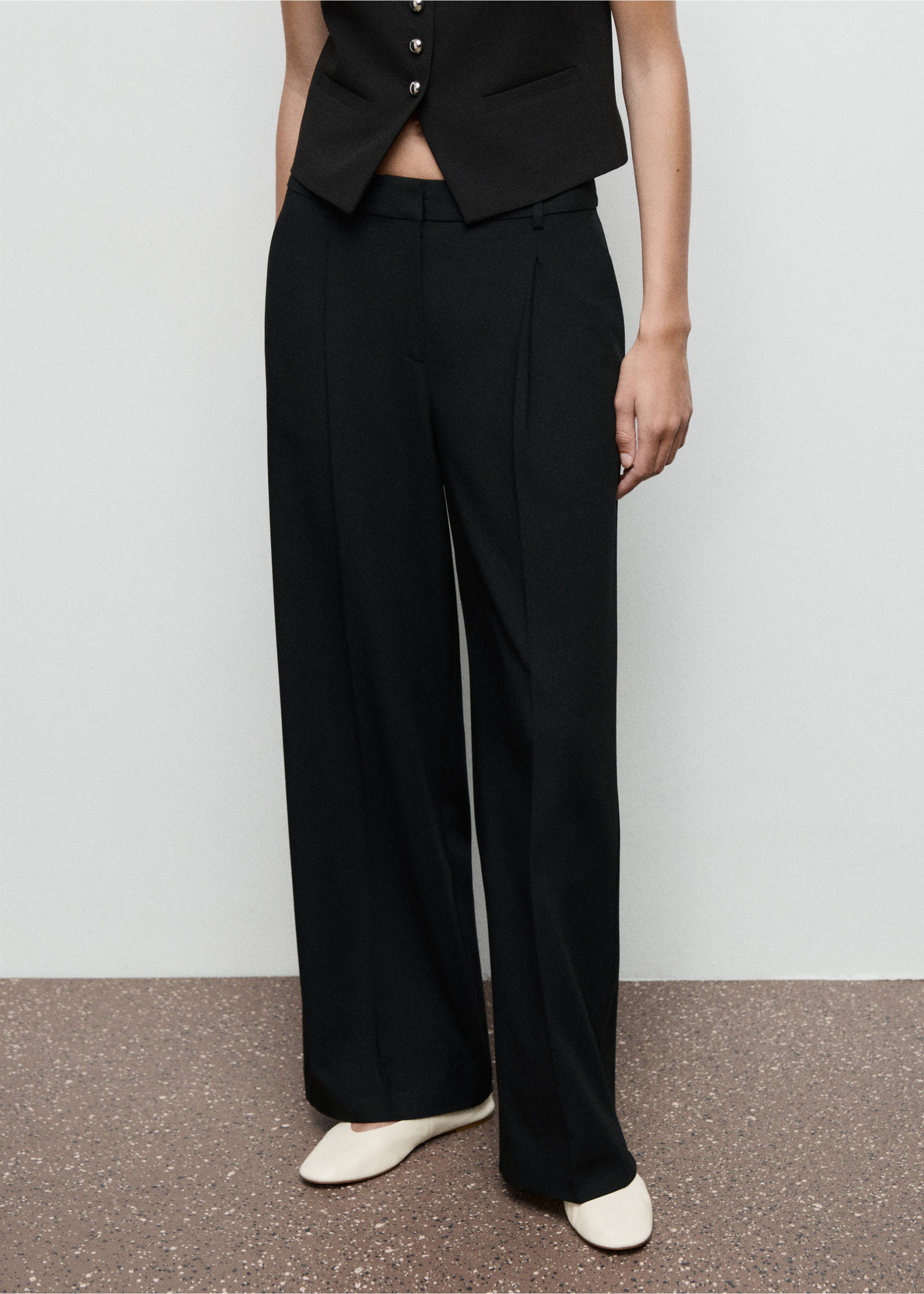 Pleated wide leg trousers - Medium plane, Black. Ref: 17076349-00.