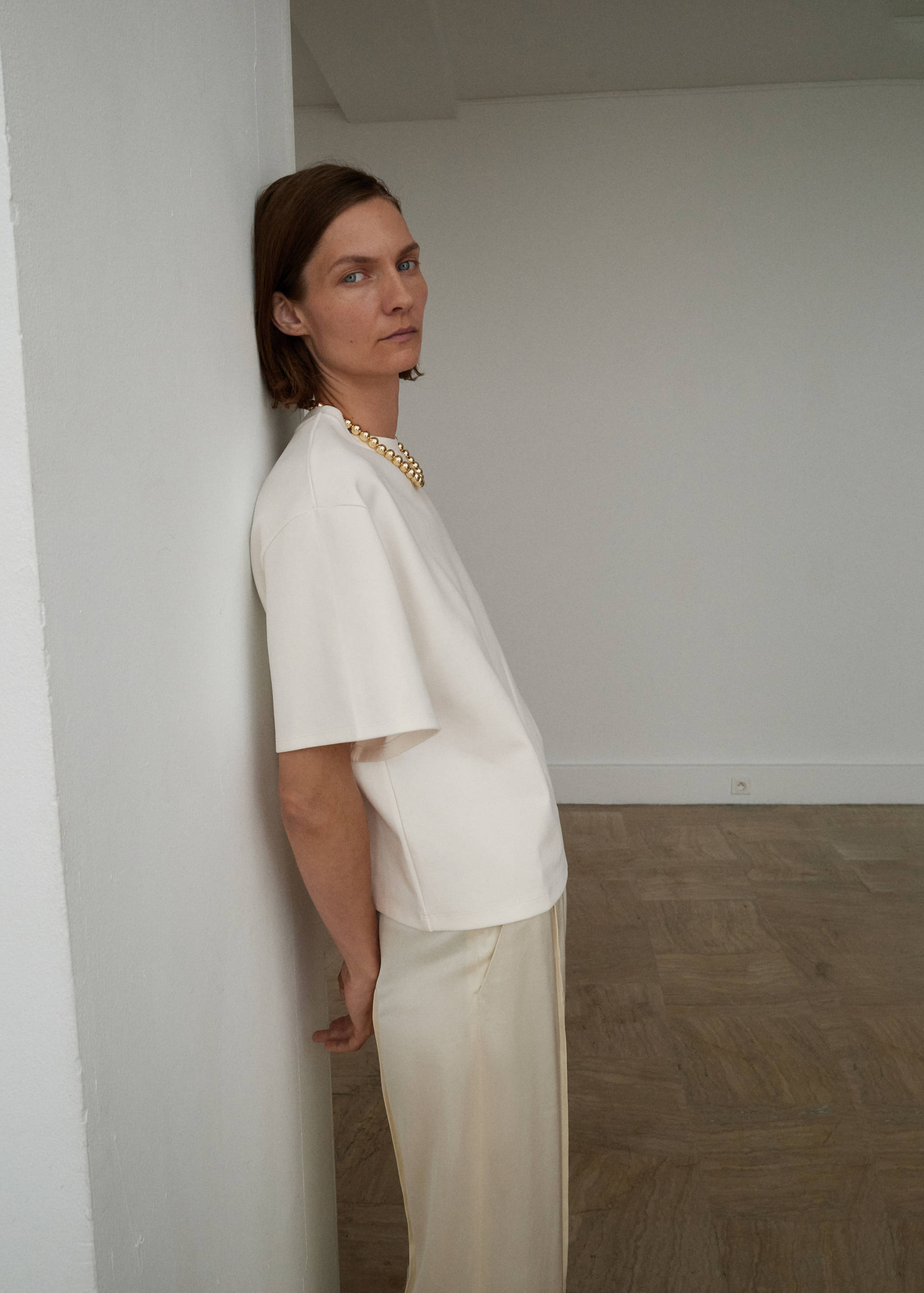 Bomullströja med stor passform - Bild av mittparti