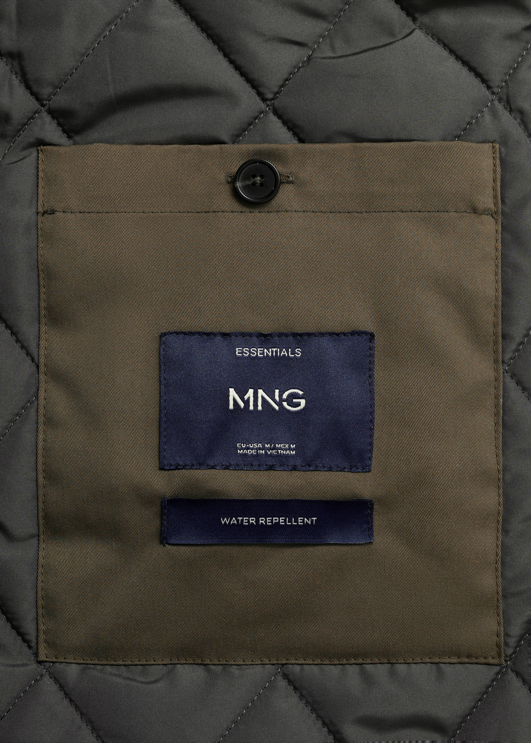 Quilted water repellent jacket - Details of the article 0