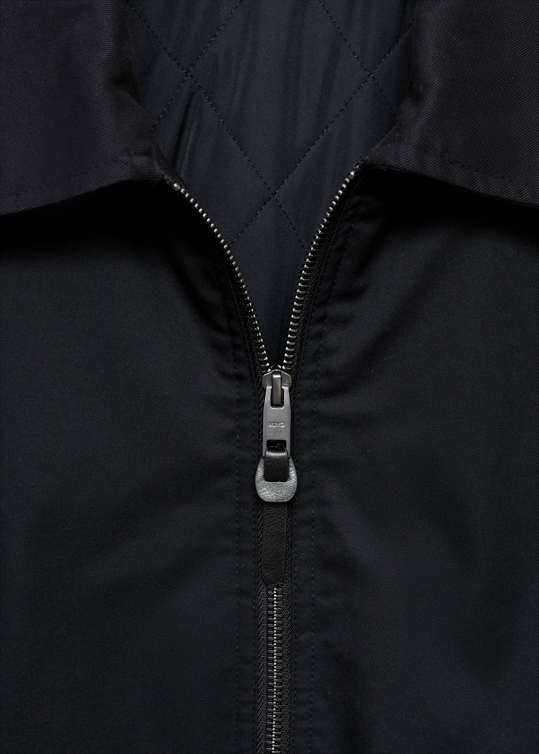 Quilted water repellent jacket - Details of the article 8
