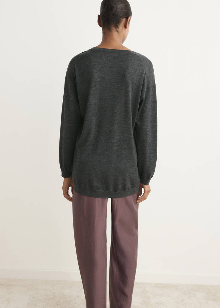 V-neck wool sweater — Charcoal