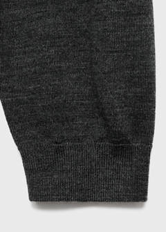 V-neck wool sweater — Charcoal 7