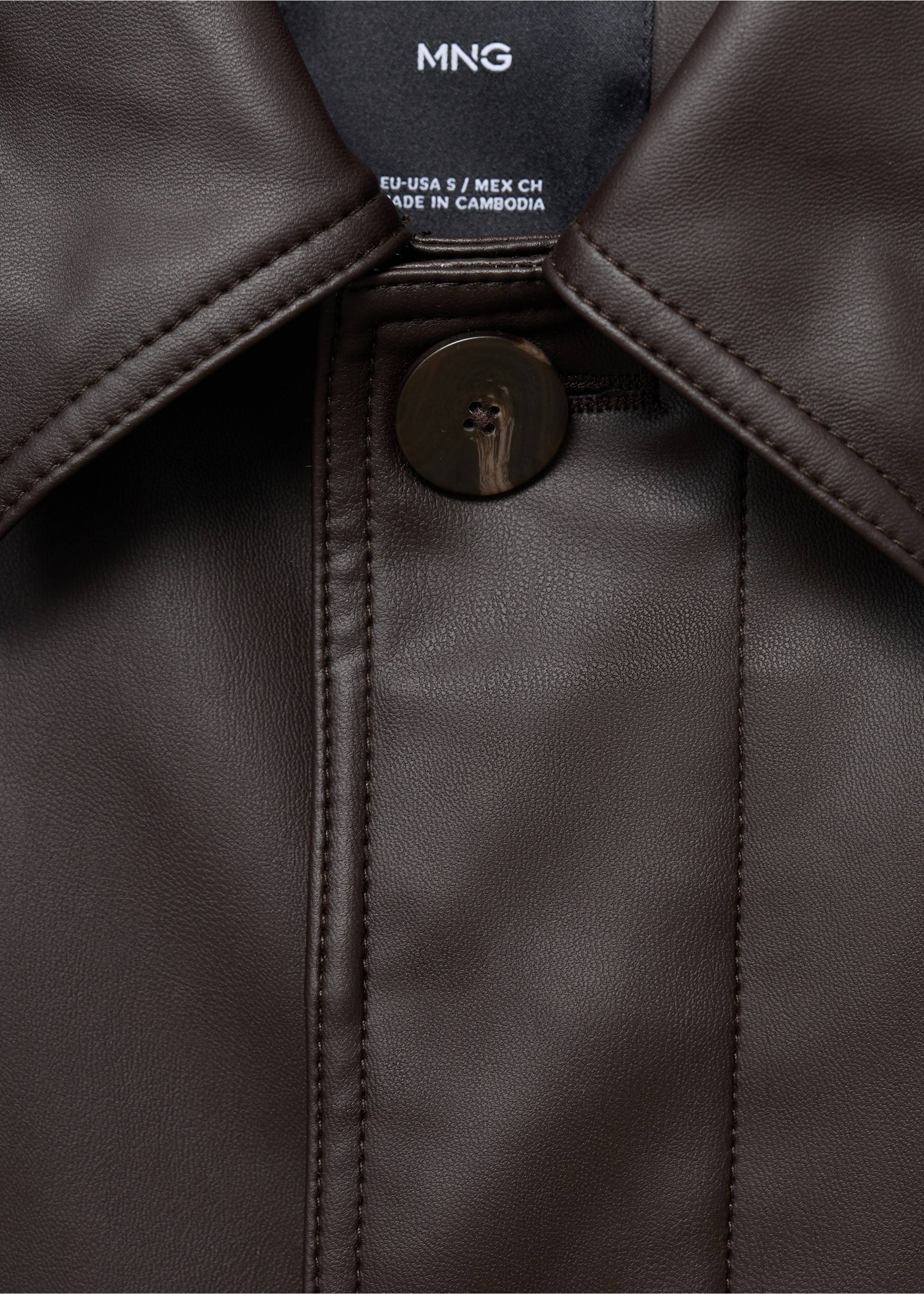 Long faux-leather trench coat - Details of the article 8, Chocolate. Ref: 17076733-00.