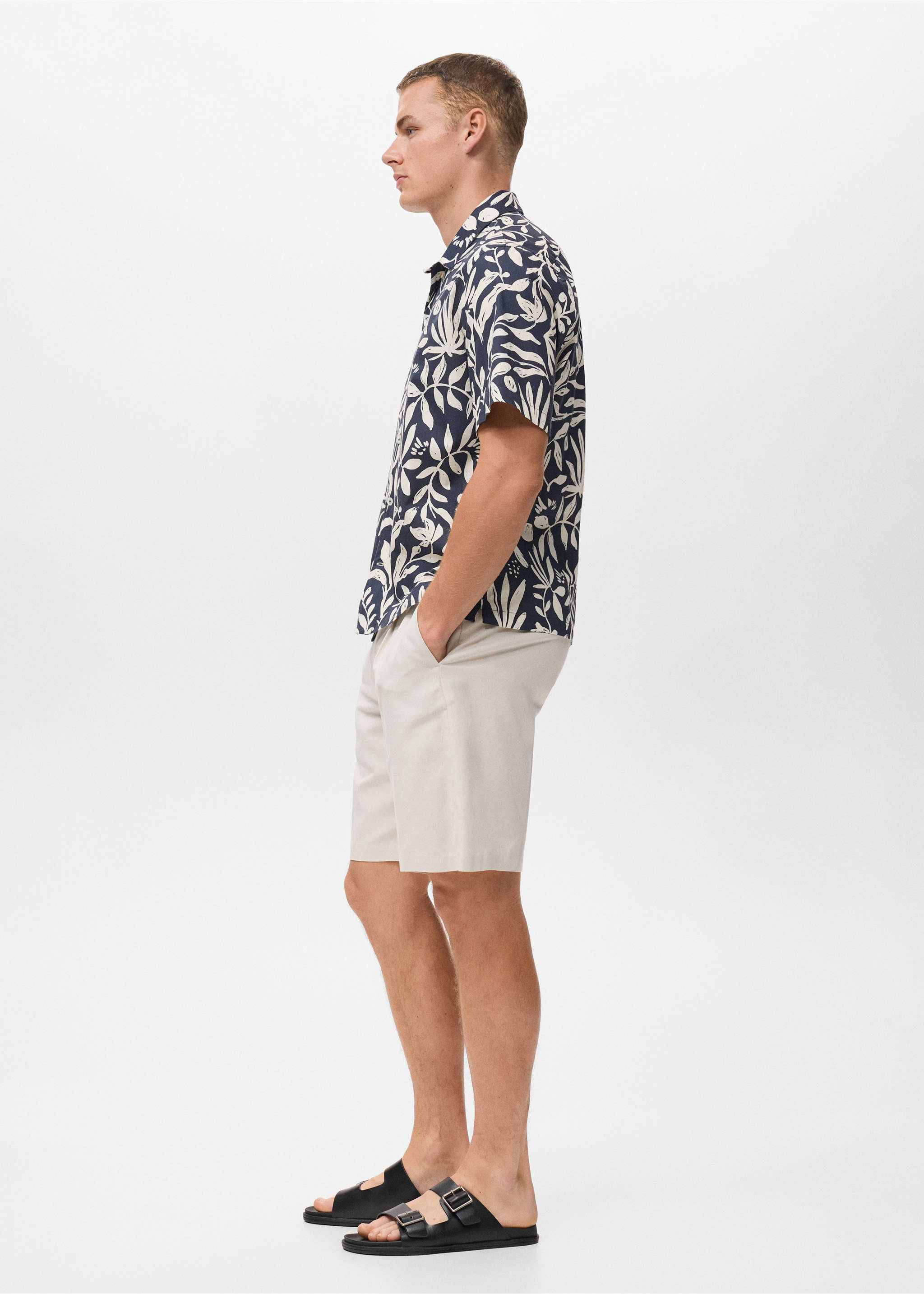 Relaxed-fit printed shirt - Details of the article 2, Indigo Blue. Ref: 17076739-00.