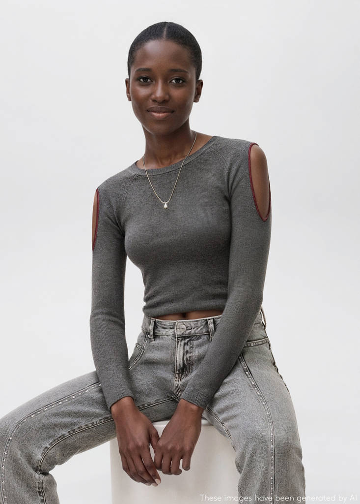 Knitted sweater with cut-out — Medium Heather Grey