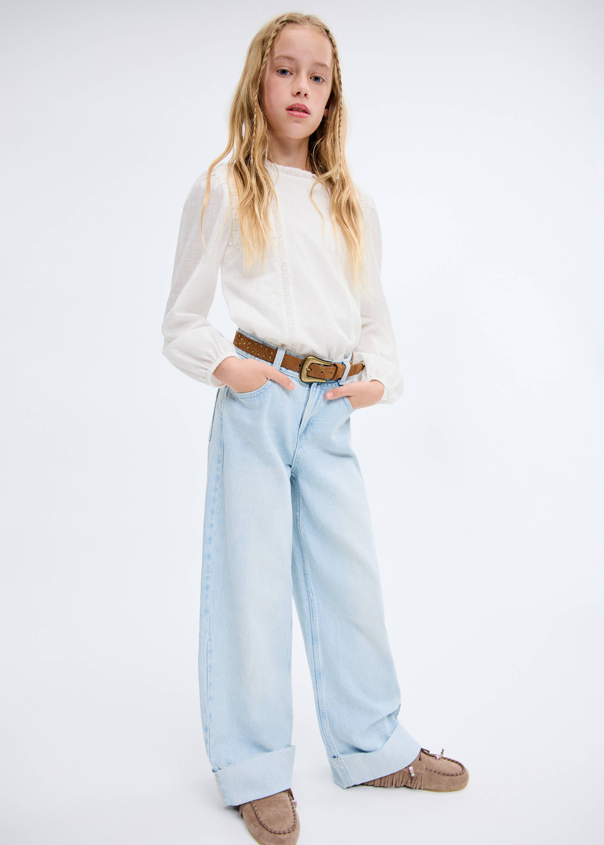 Cotton lace blouse - General plane