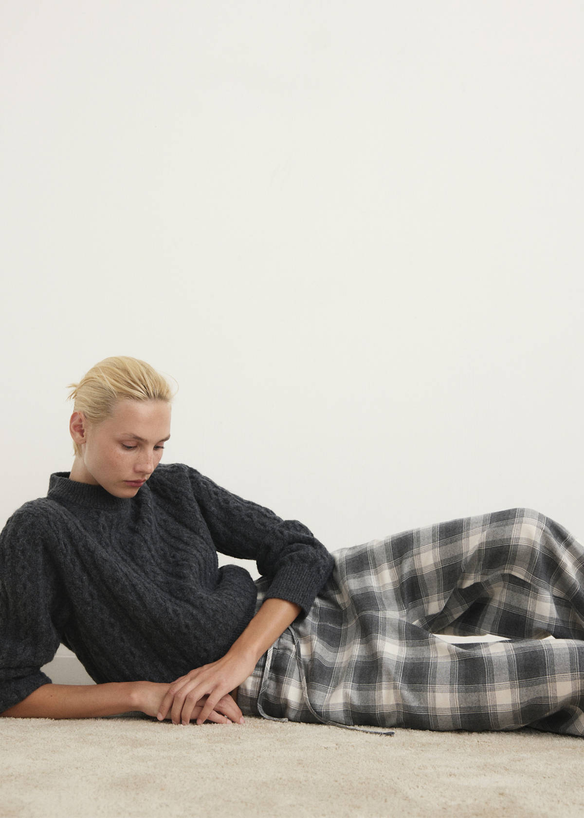 Check flannel trousers — Grey