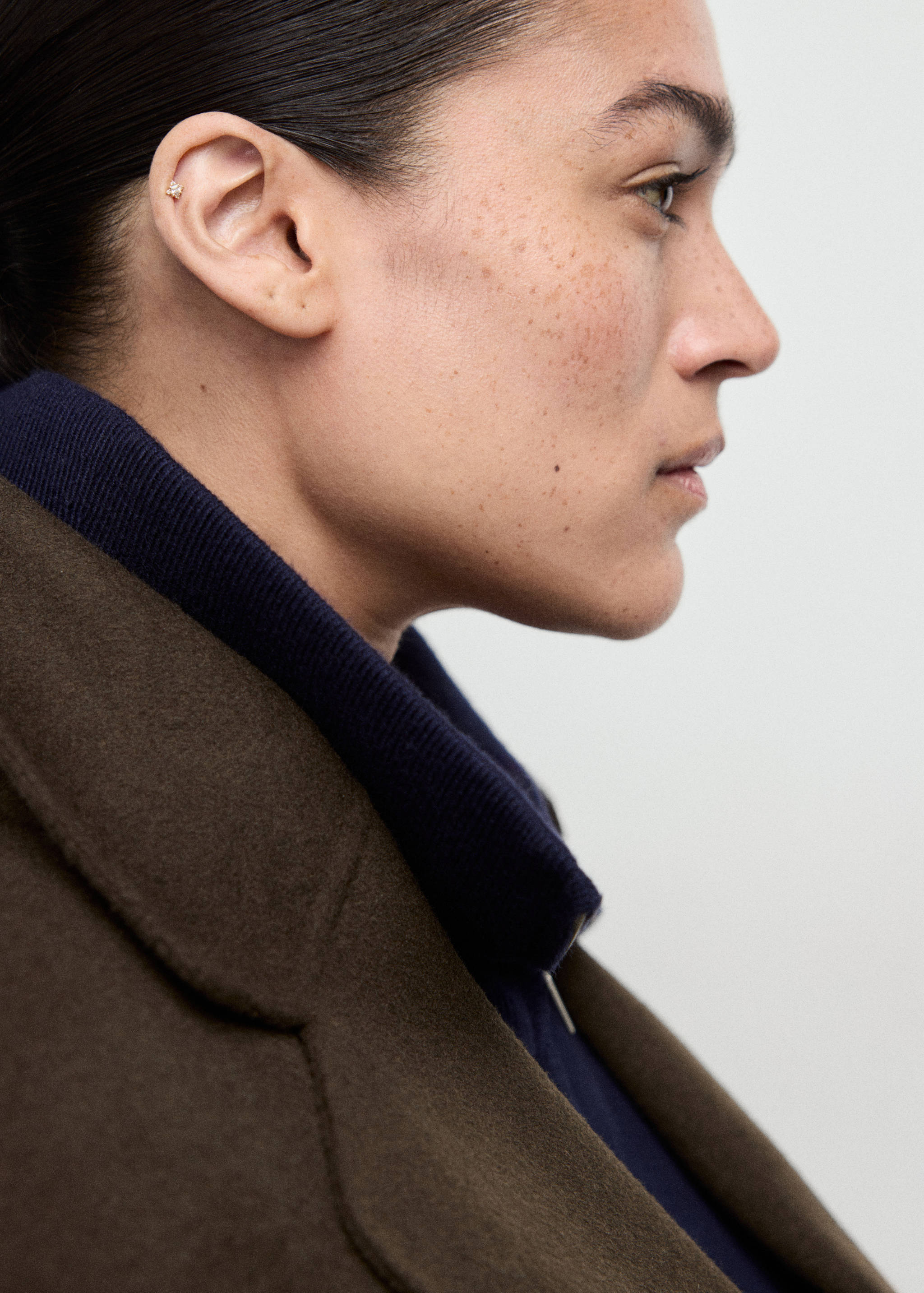 Handmade wool coat with belt - Details of the article 4