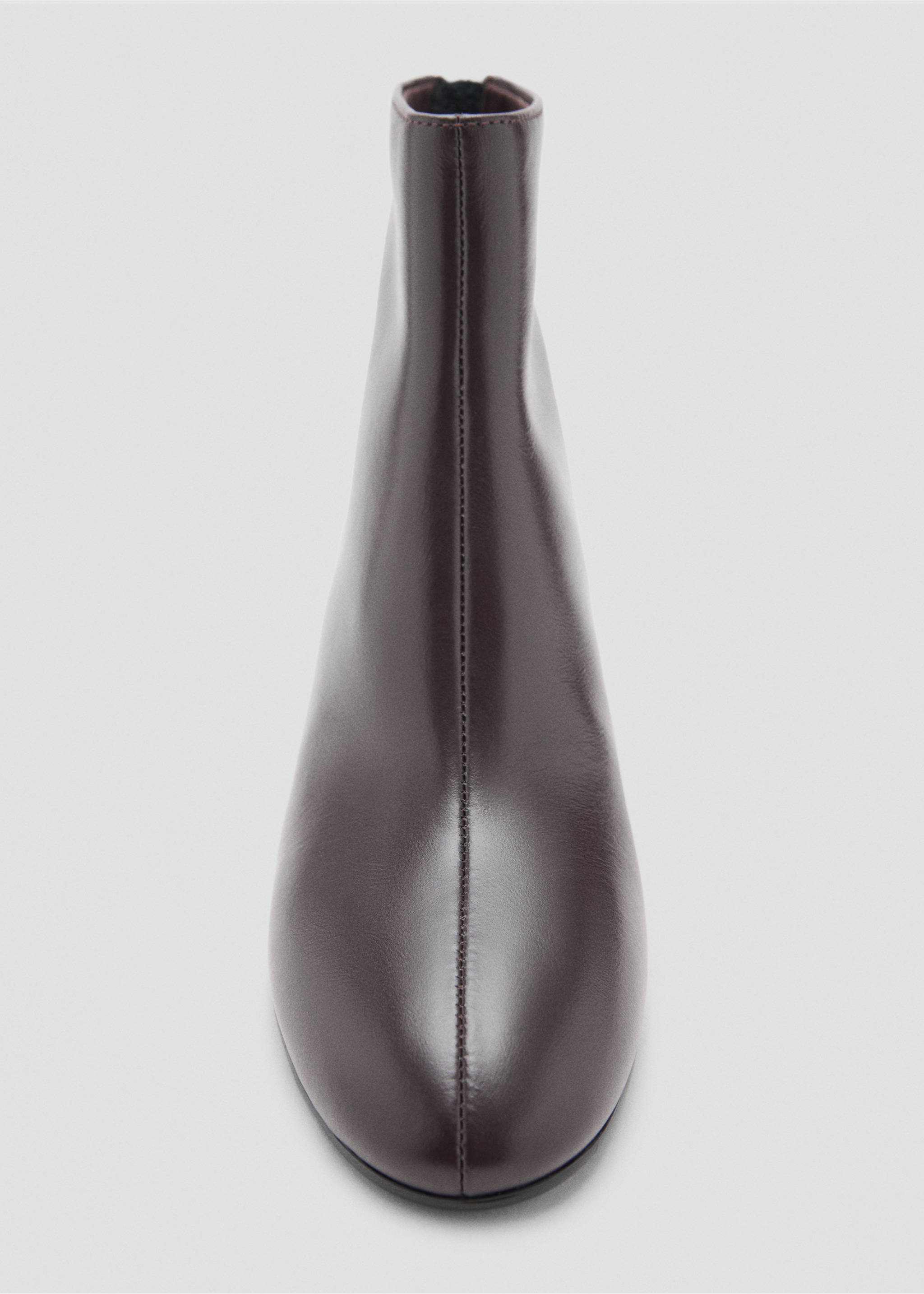 Leather ankle boots with block heel - Details of the article 2, Chocolate. Ref: 17077776-00.