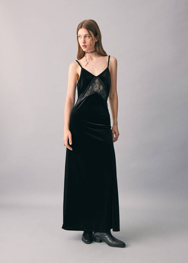 Long lace dress — Black