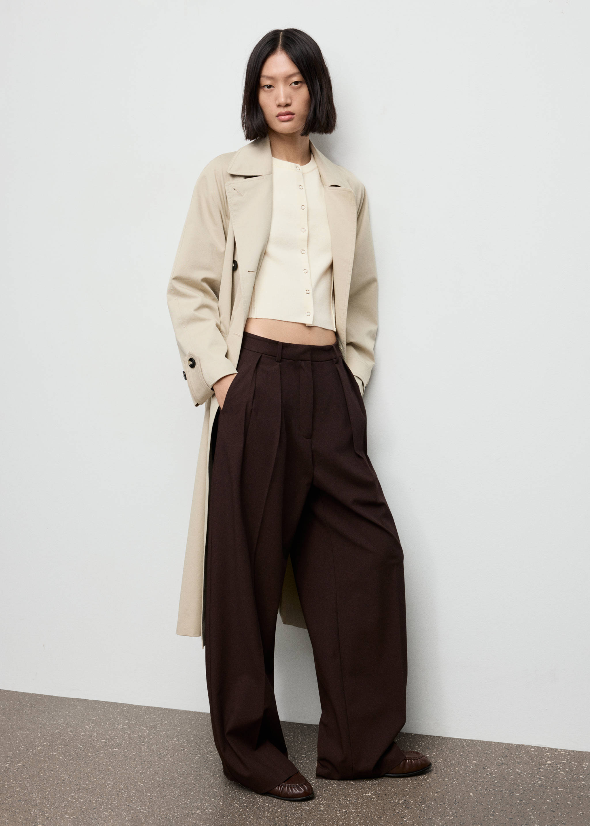 Ribbed knitted cardigan - General plane