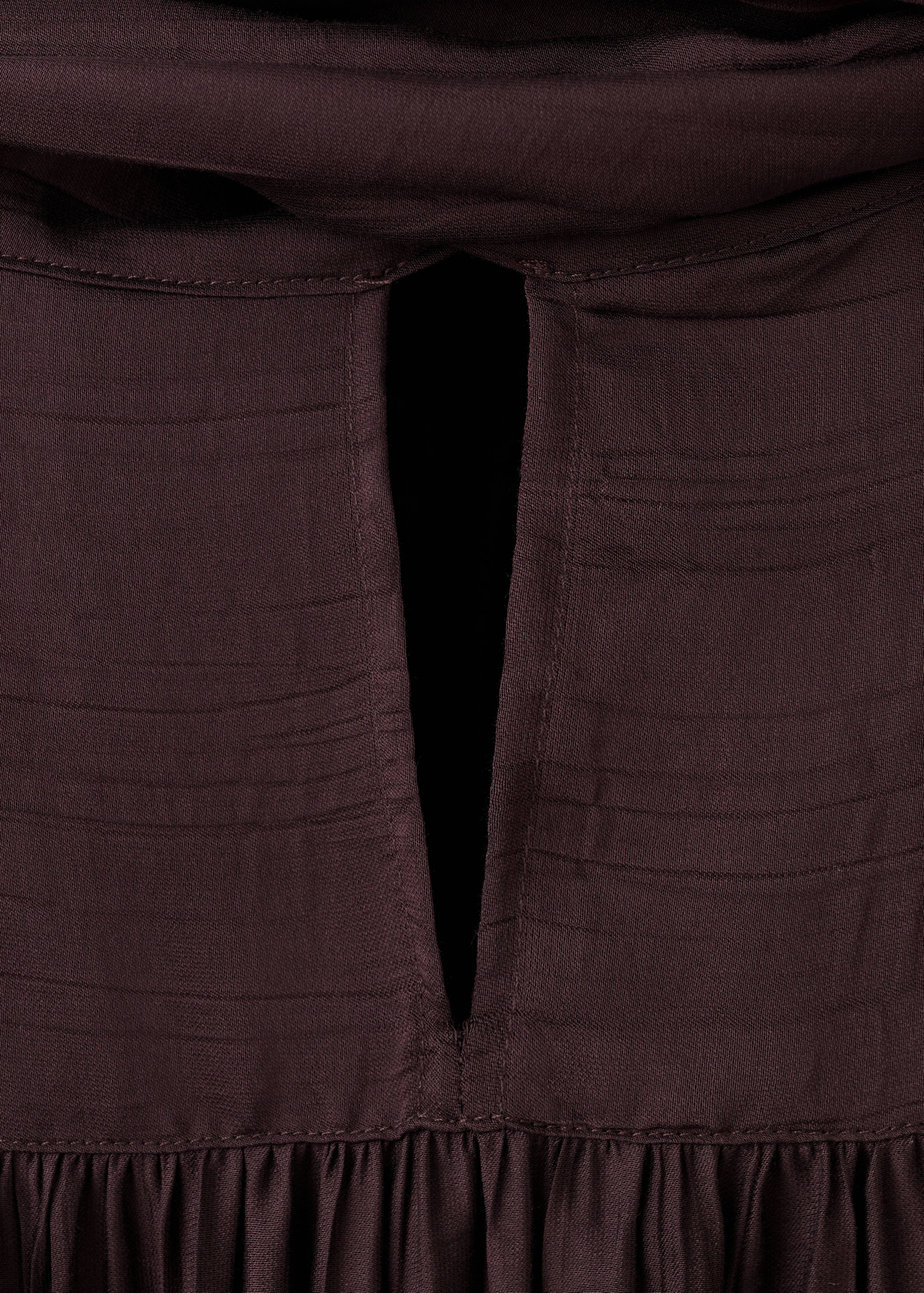 Blusa com textura e echarpe - Pormenor do artigo 0