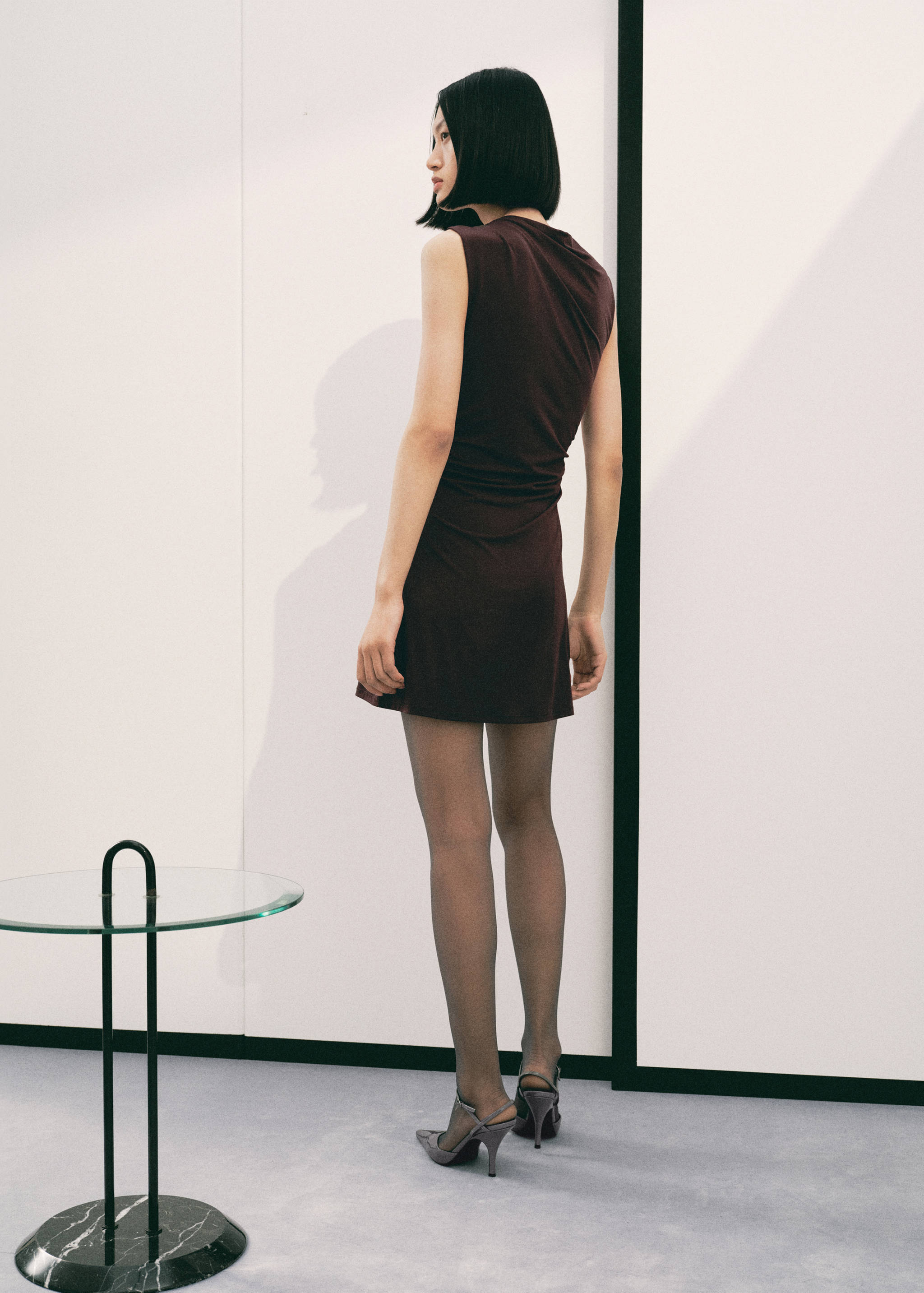 Fine-knit dress with metallic detail - Reverse of the article