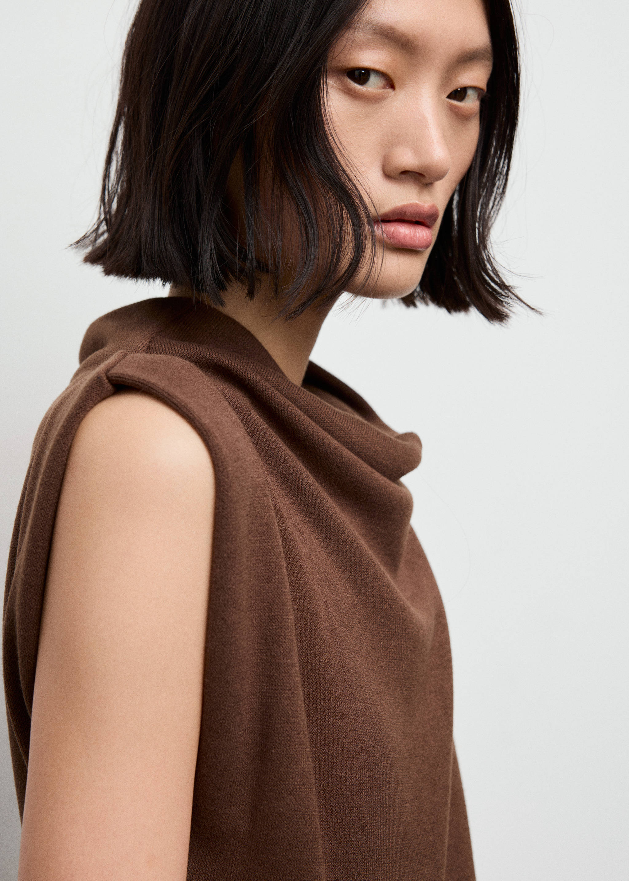 Draped neck top - Details of the article 1