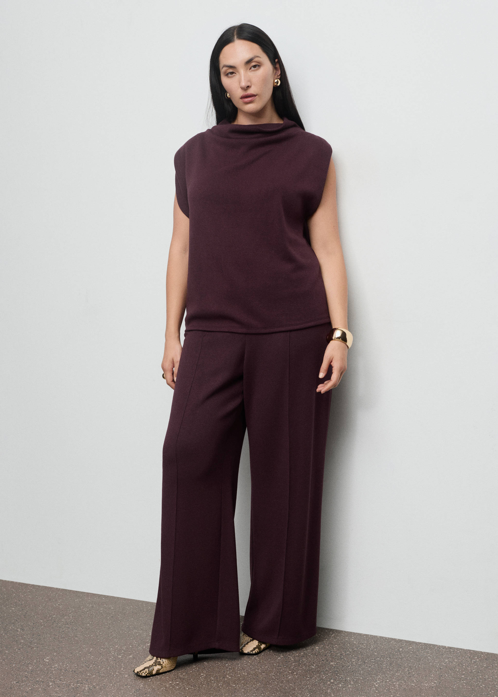 Draped neck top - Details of the article 3