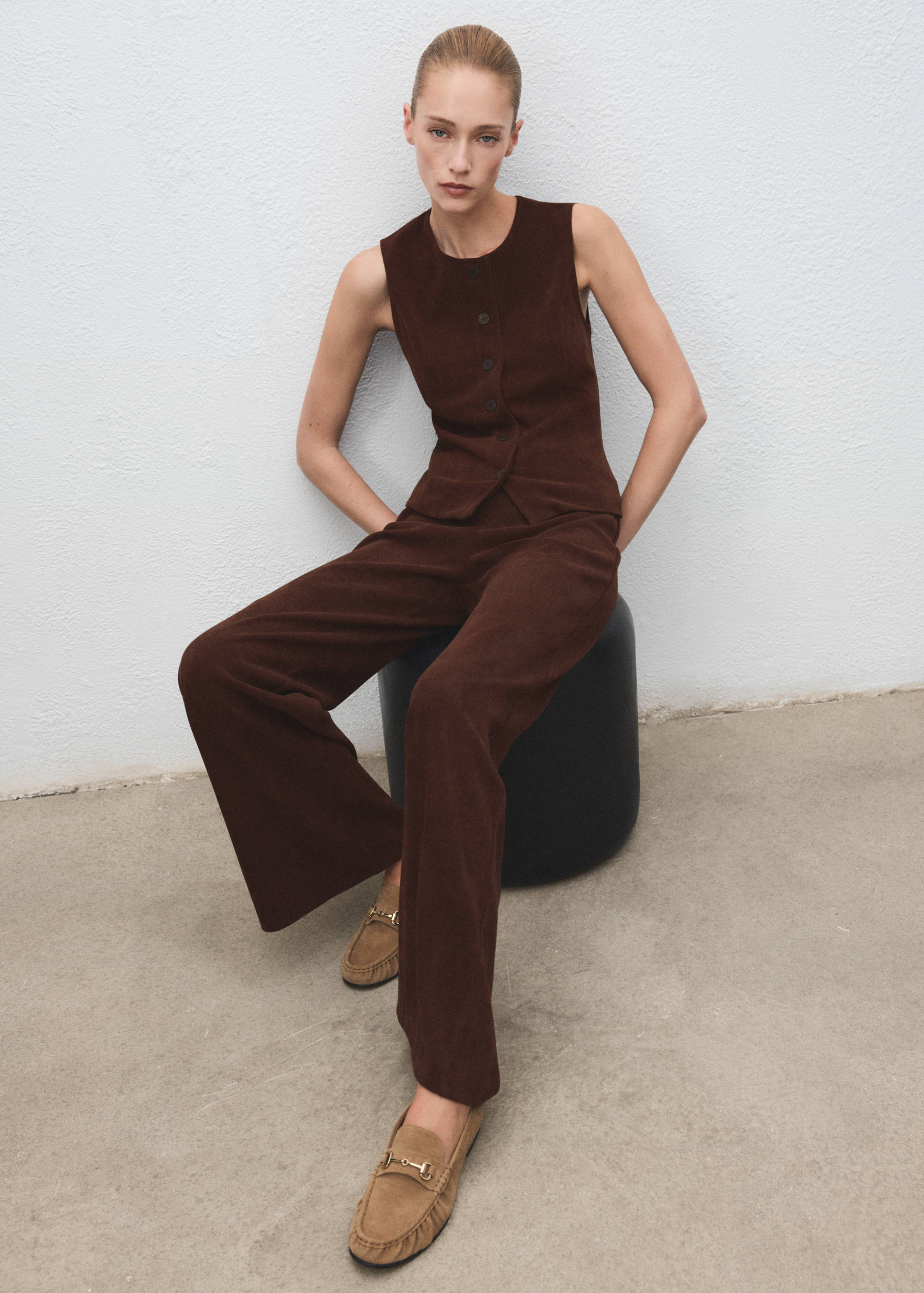 Corduroy pants with elastic waist - Details of the article 2