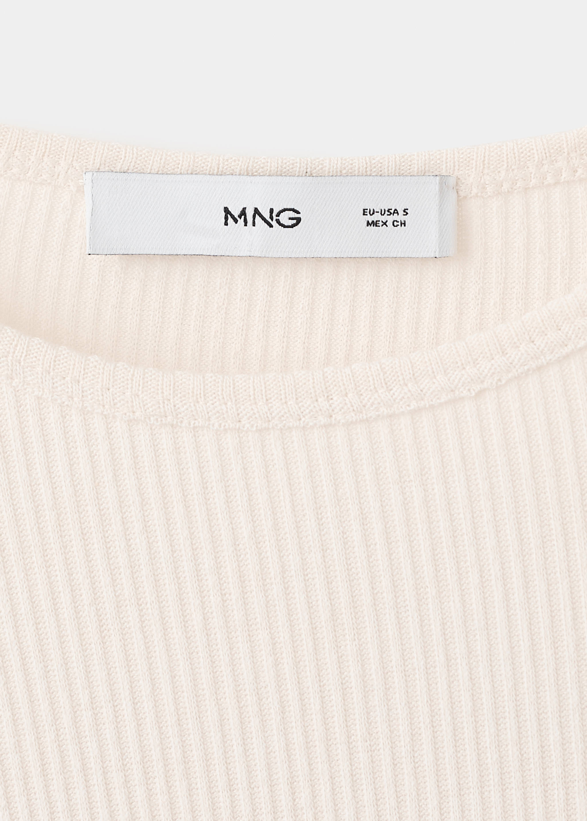 Ribbed long-sleeved t-shirt - Details of the article 8