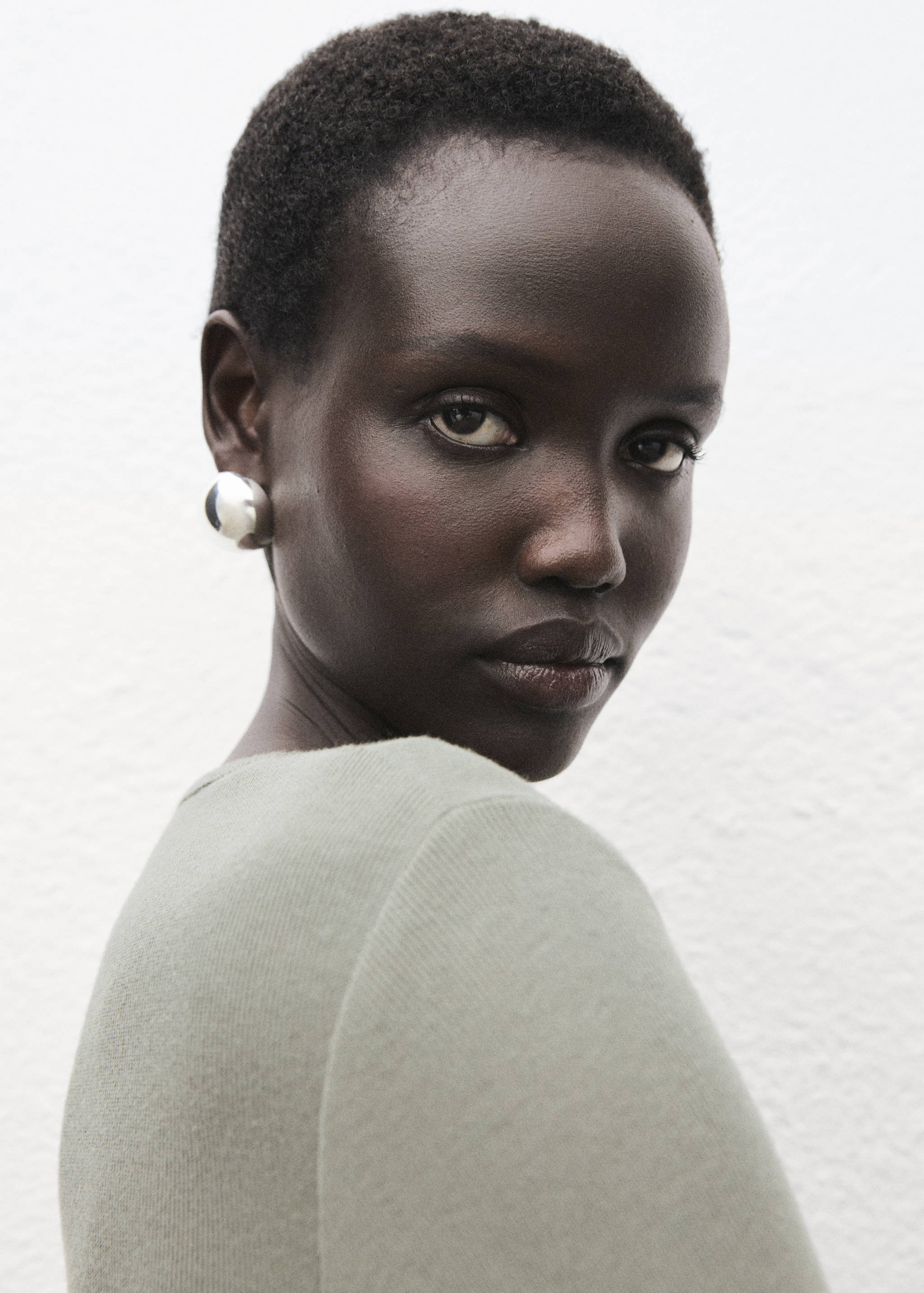 Ribbed long-sleeved t-shirt - Details of the article 1