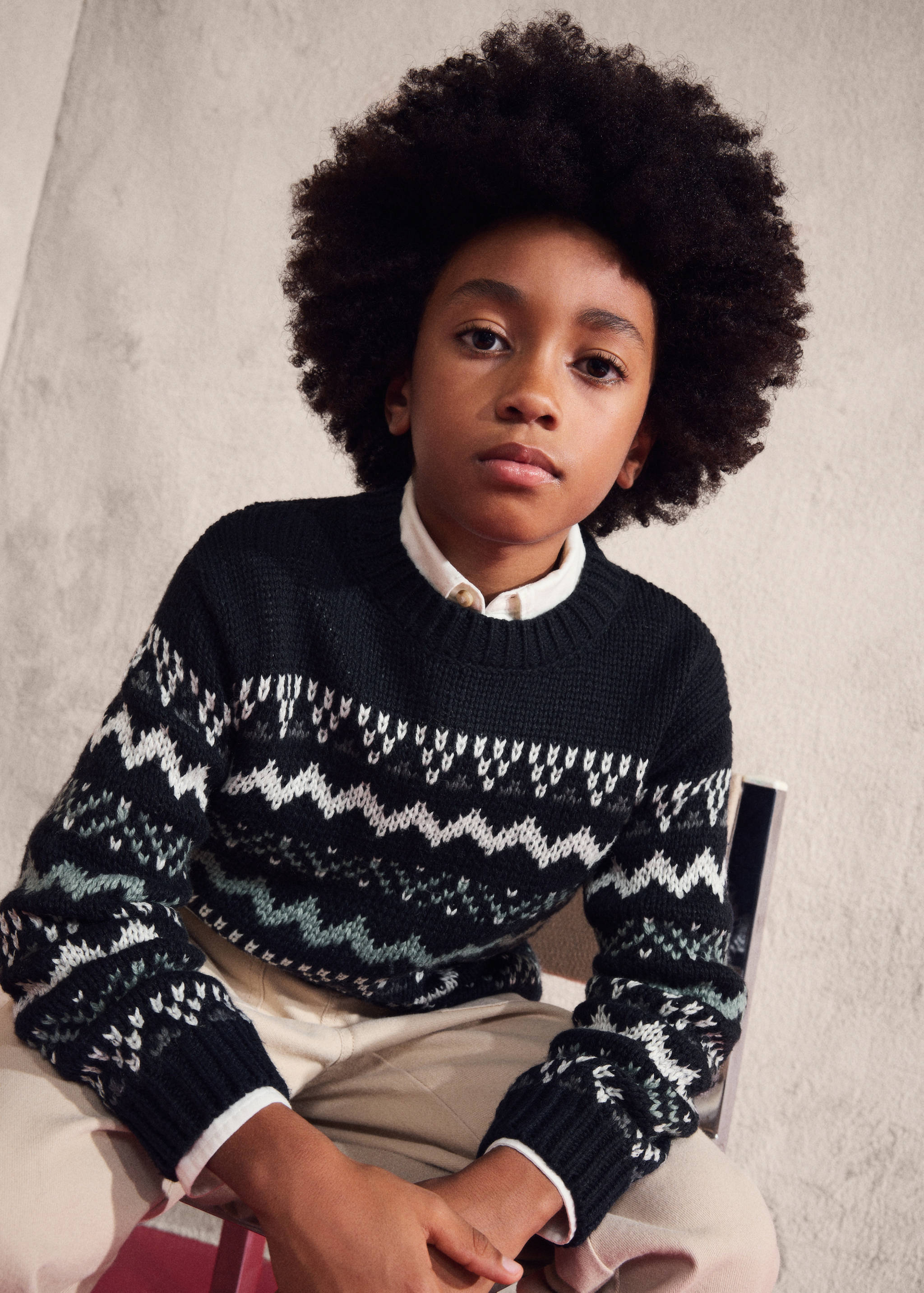Knitted sweater with trim - Details of the article 5