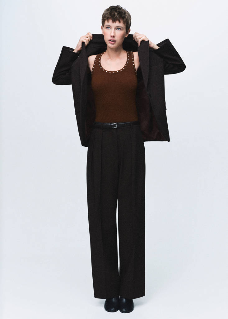 Knitted top with studs — Brown