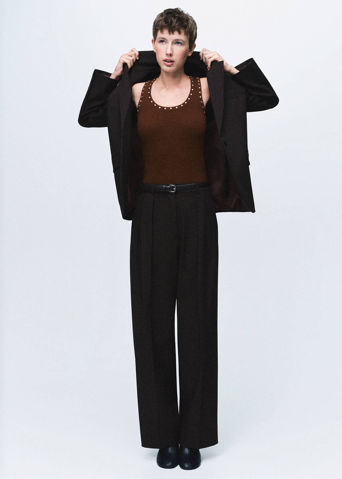 Knitted top with studs — Brown