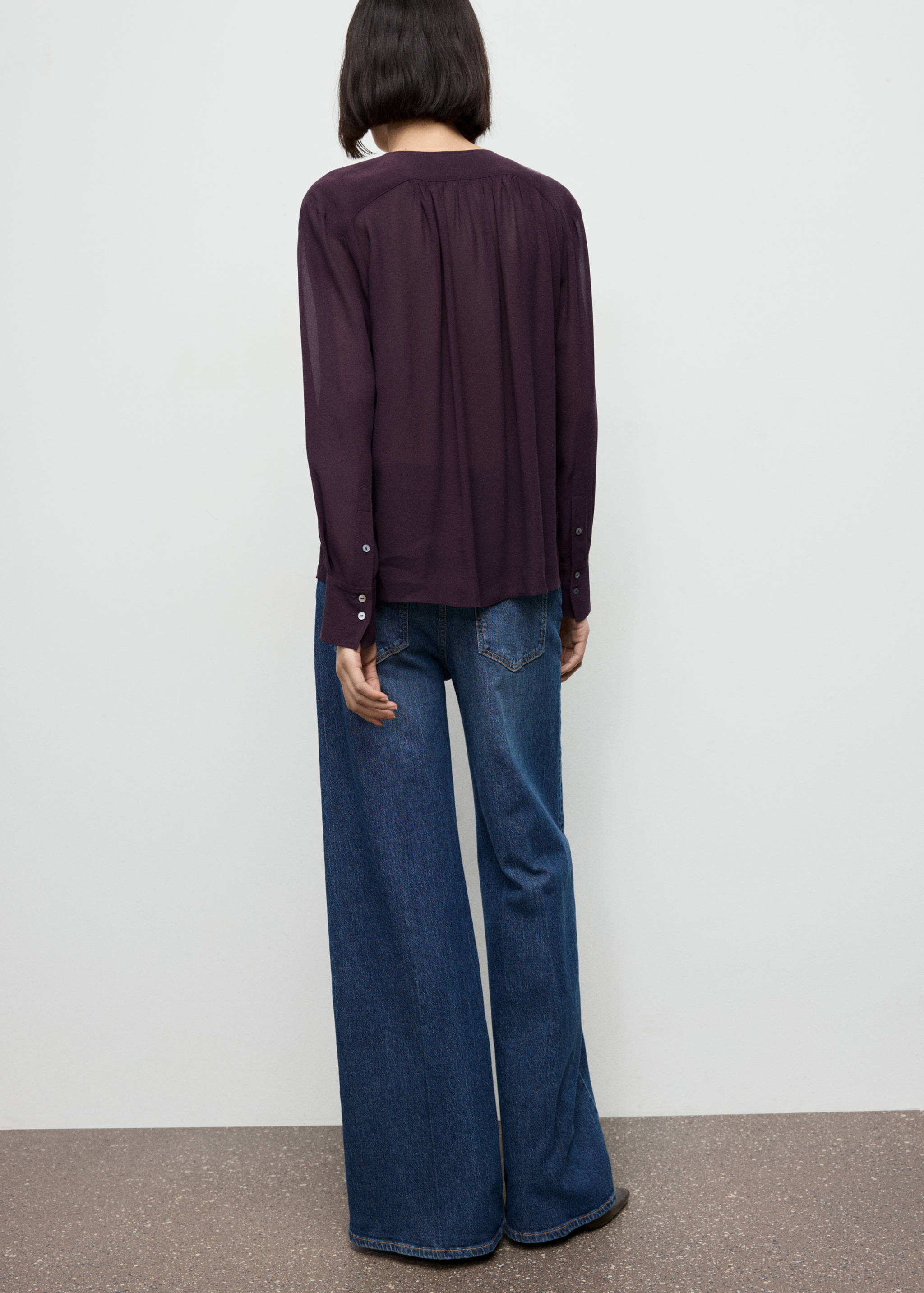 Chiffon blouse with bow neckline - Reverse of the article