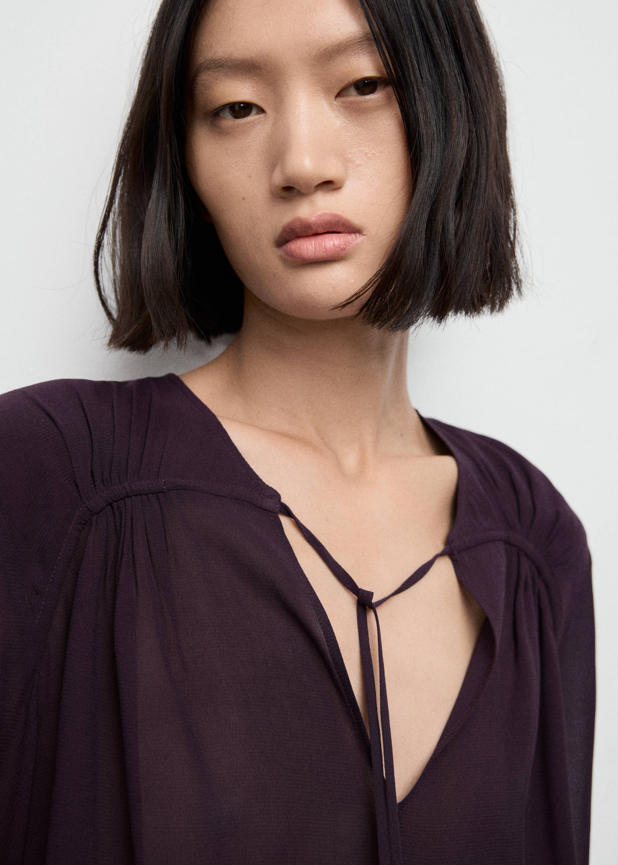 Chiffon blouse with bow neckline - Details of the article 1