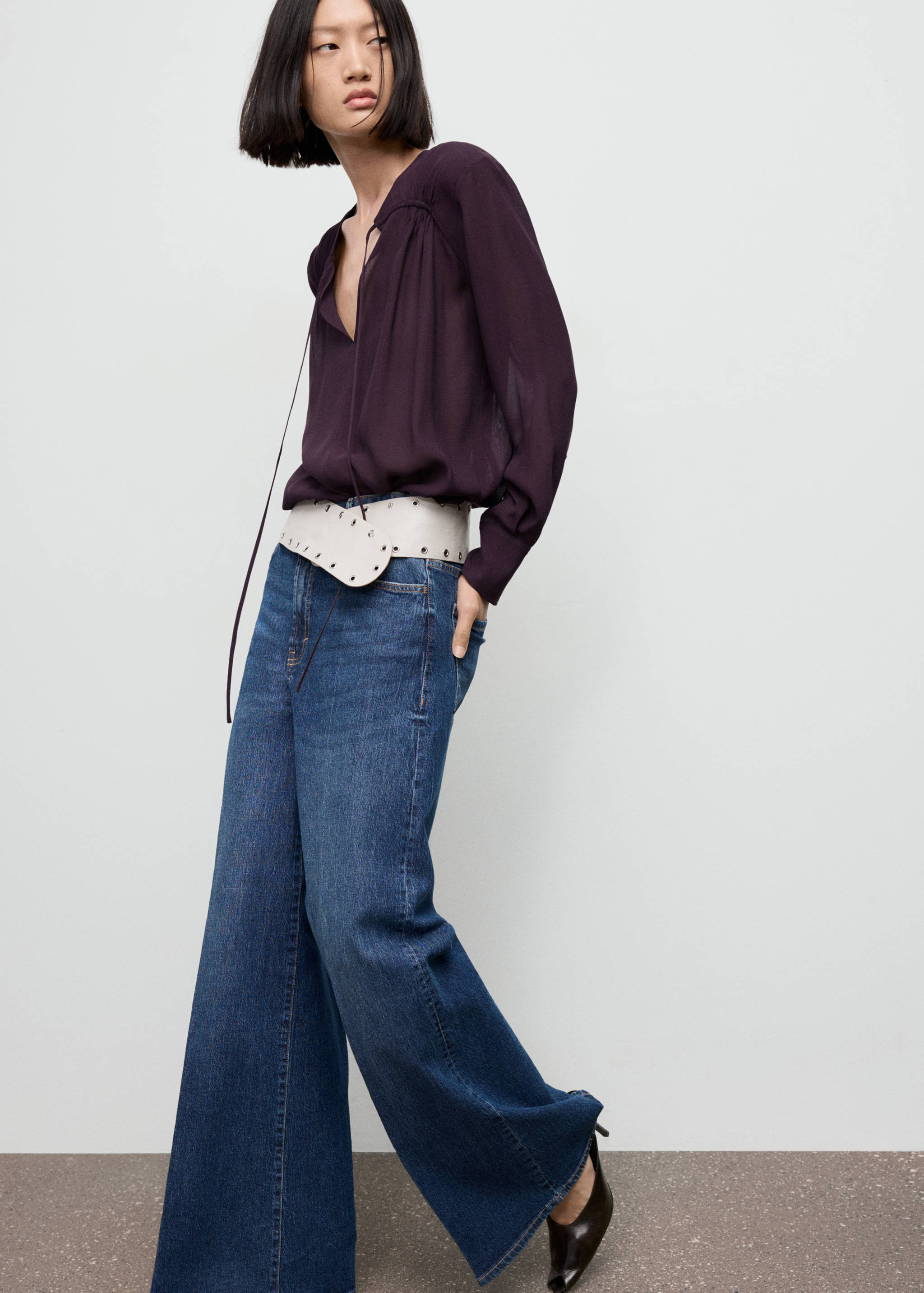 Chiffon blouse with bow neckline - Details of the article 2