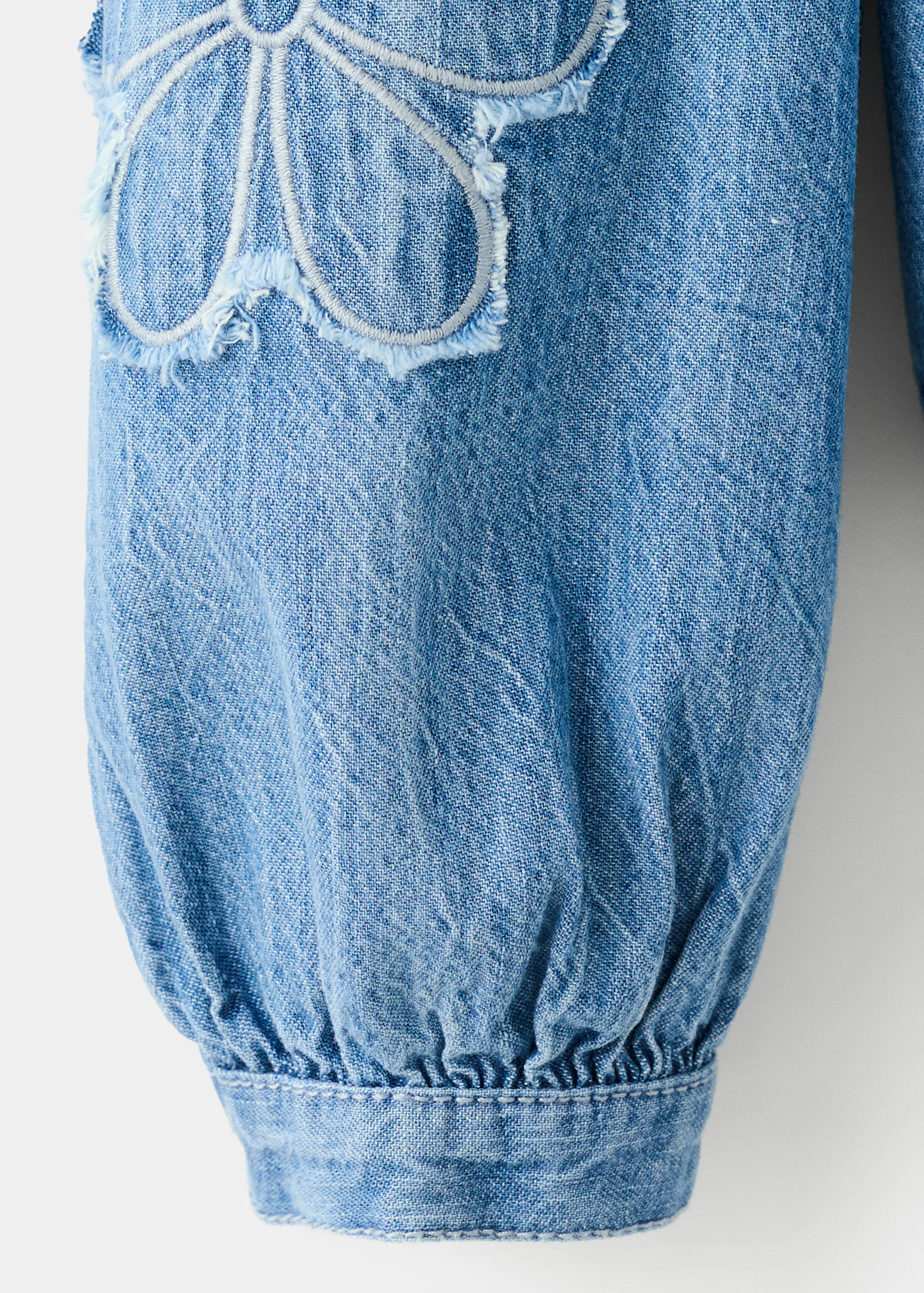 Blouse denim brodée - Détail de l'article 0