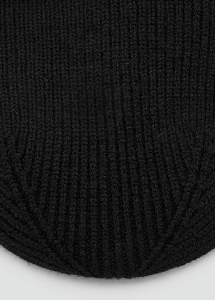 Ribbed wool hat — Black