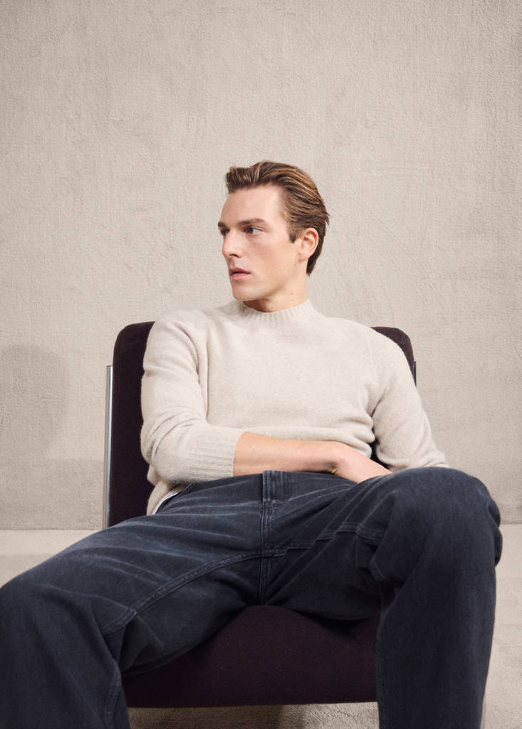 Knitted wool blend sweater — Sand