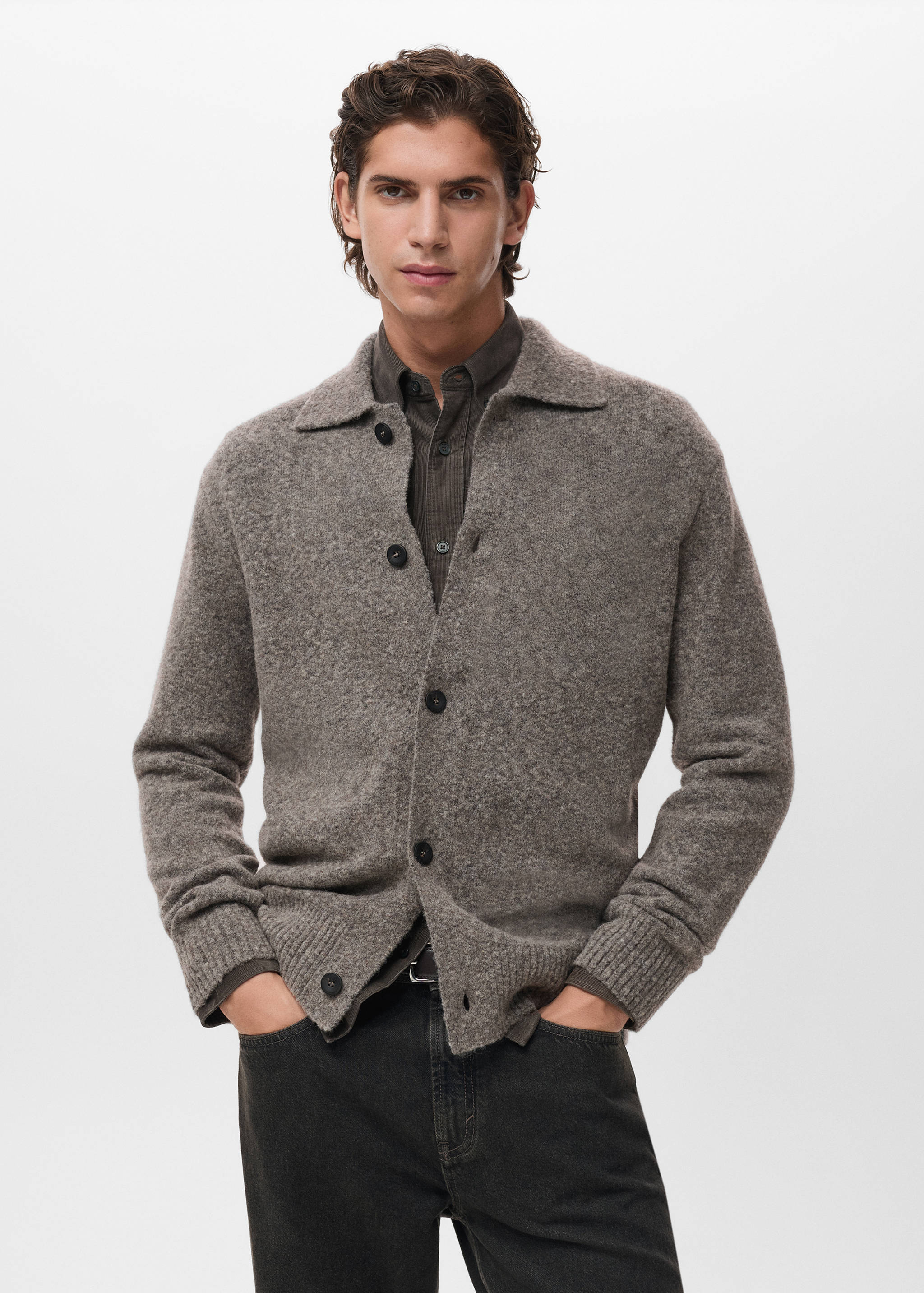 Stickad cardigan ullblandning - Bild av mittparti