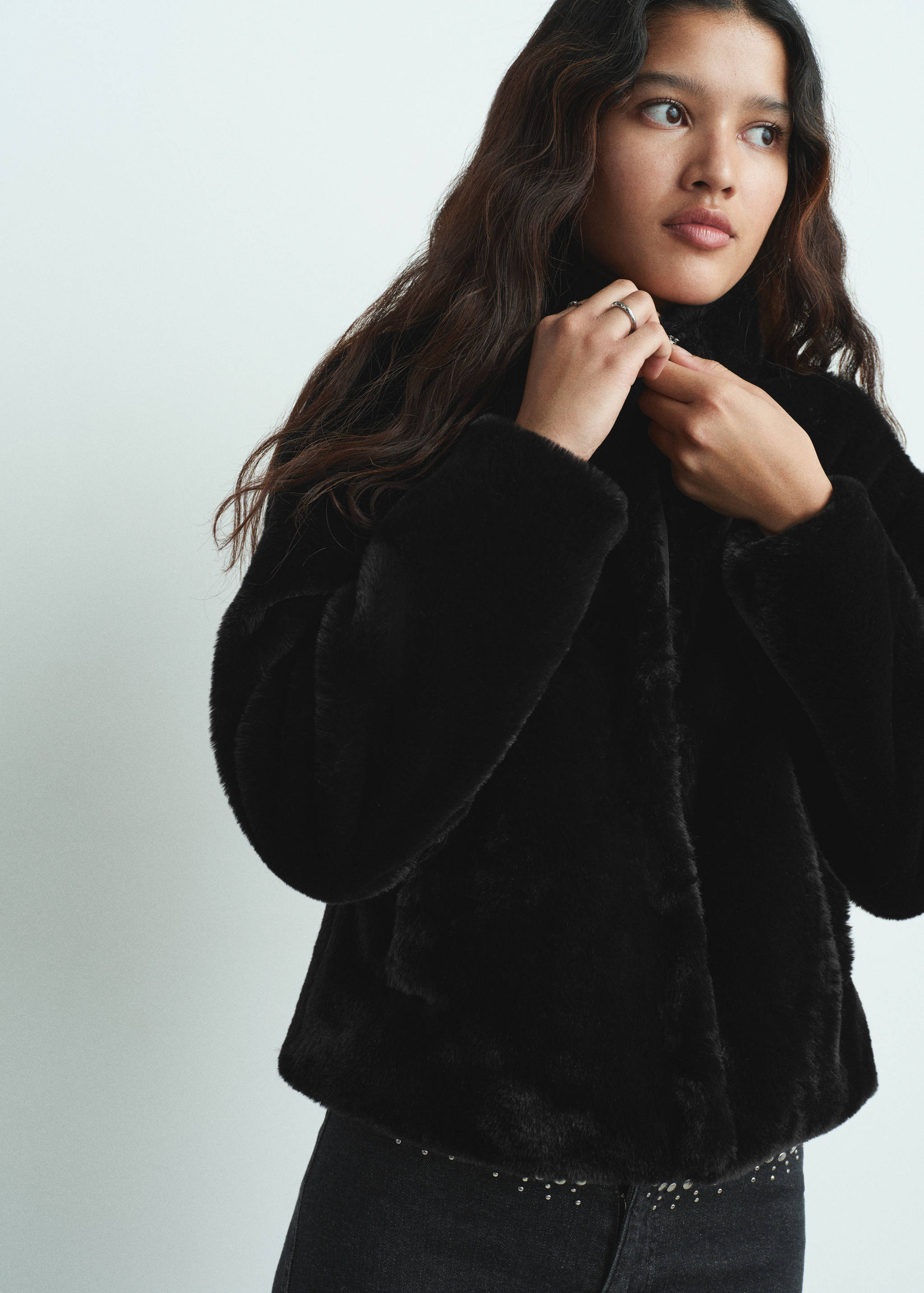 Куртка из искусственного меха - Деталь изделия 1