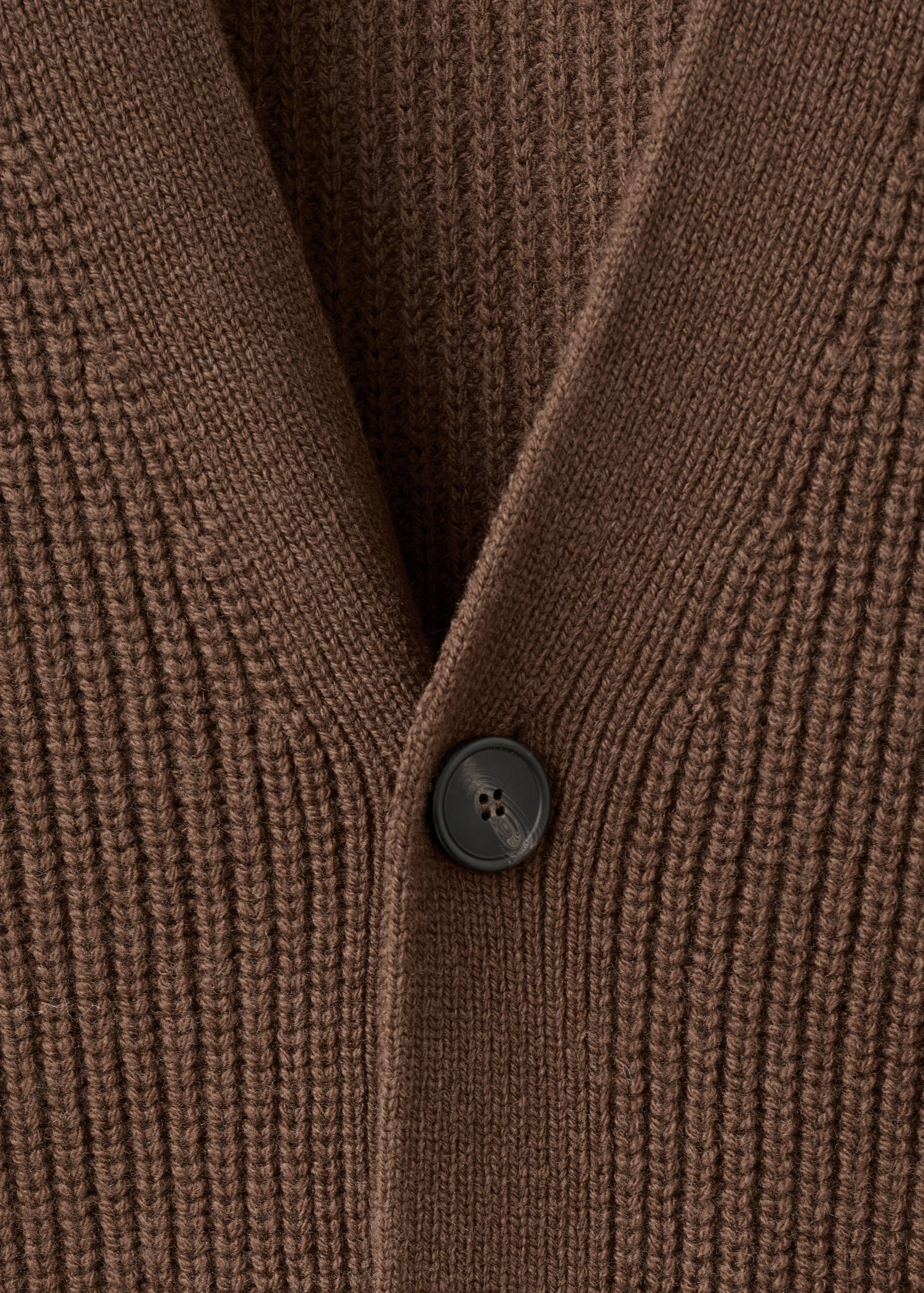 100% wool cardigan with buttons - Details of the article 8