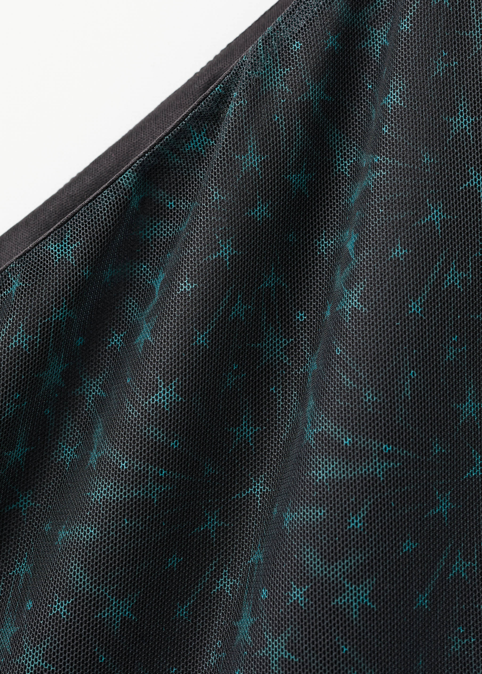 Футболка из тюля со звездочками - Деталь изделия 8