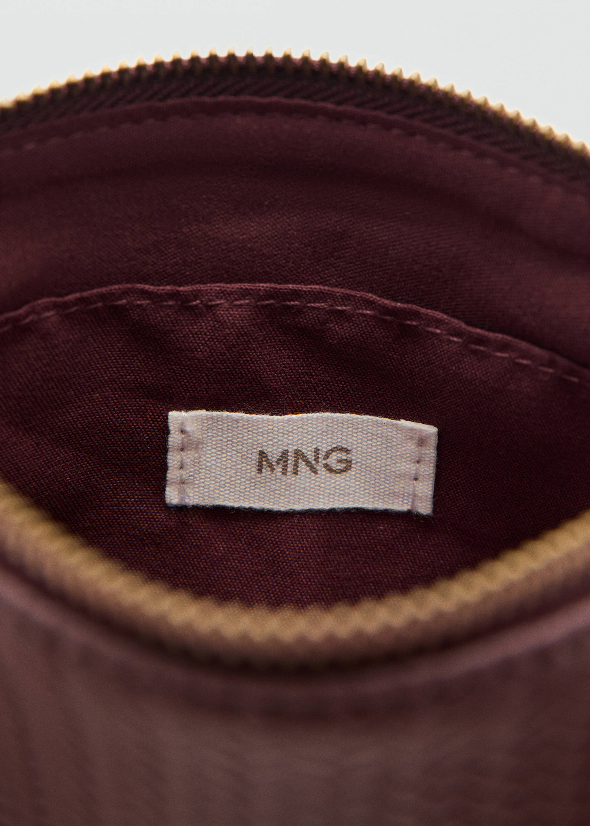 حقيبة يد ذات مظهر مضفر - تفاصيل المنتج 2