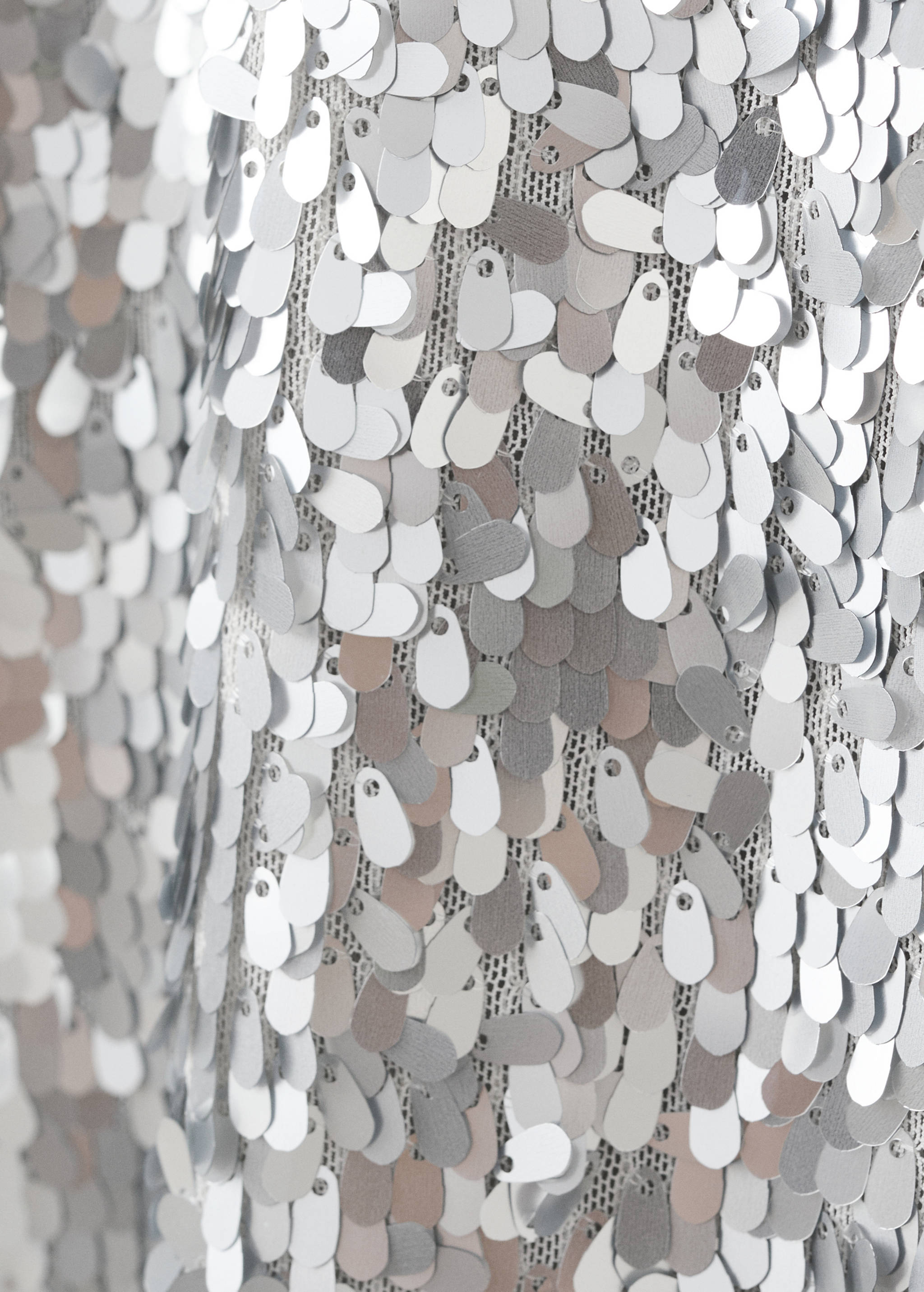 Short dress with sequins - Details of the article 0