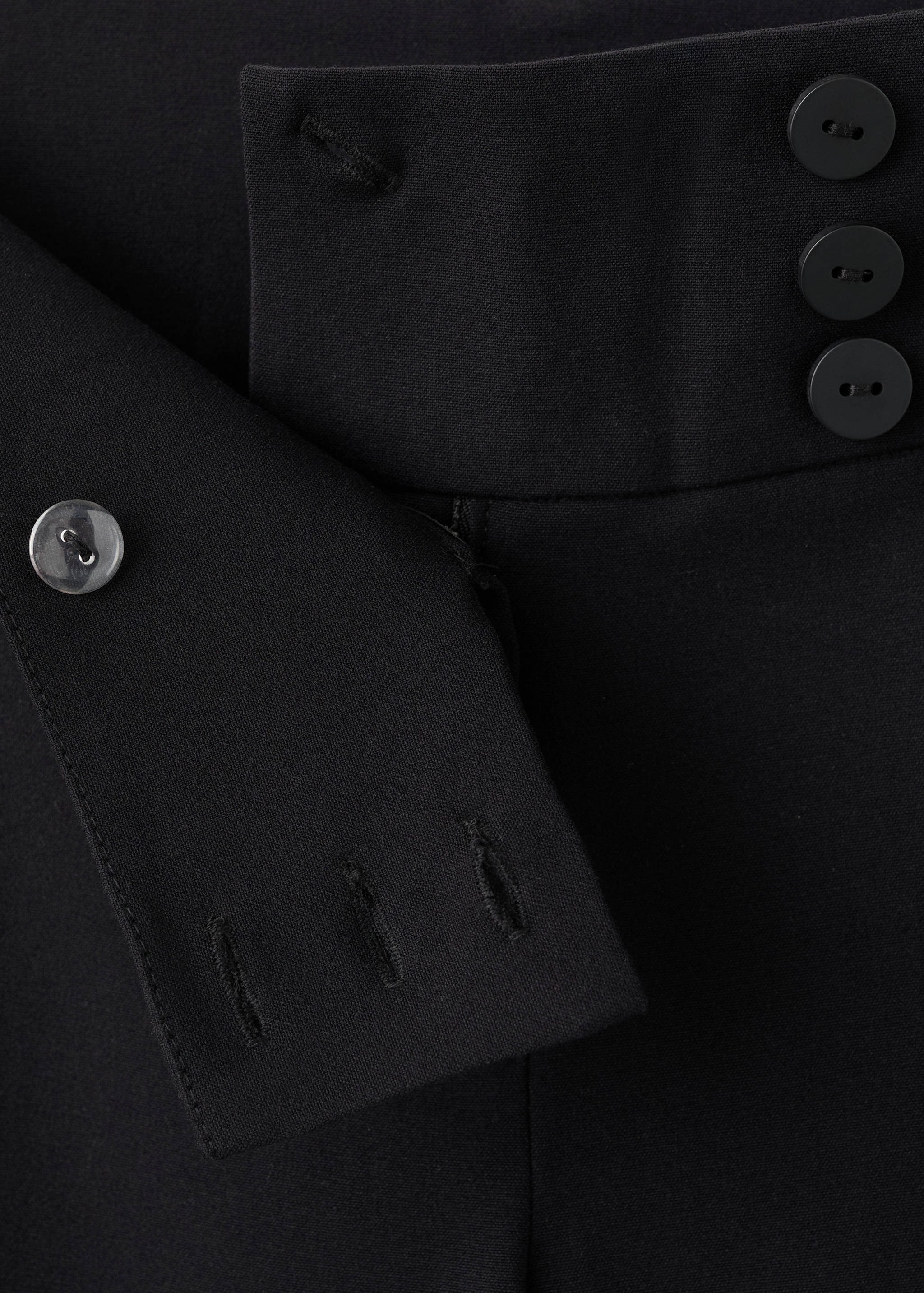 Straight trousers - Details of the article 0