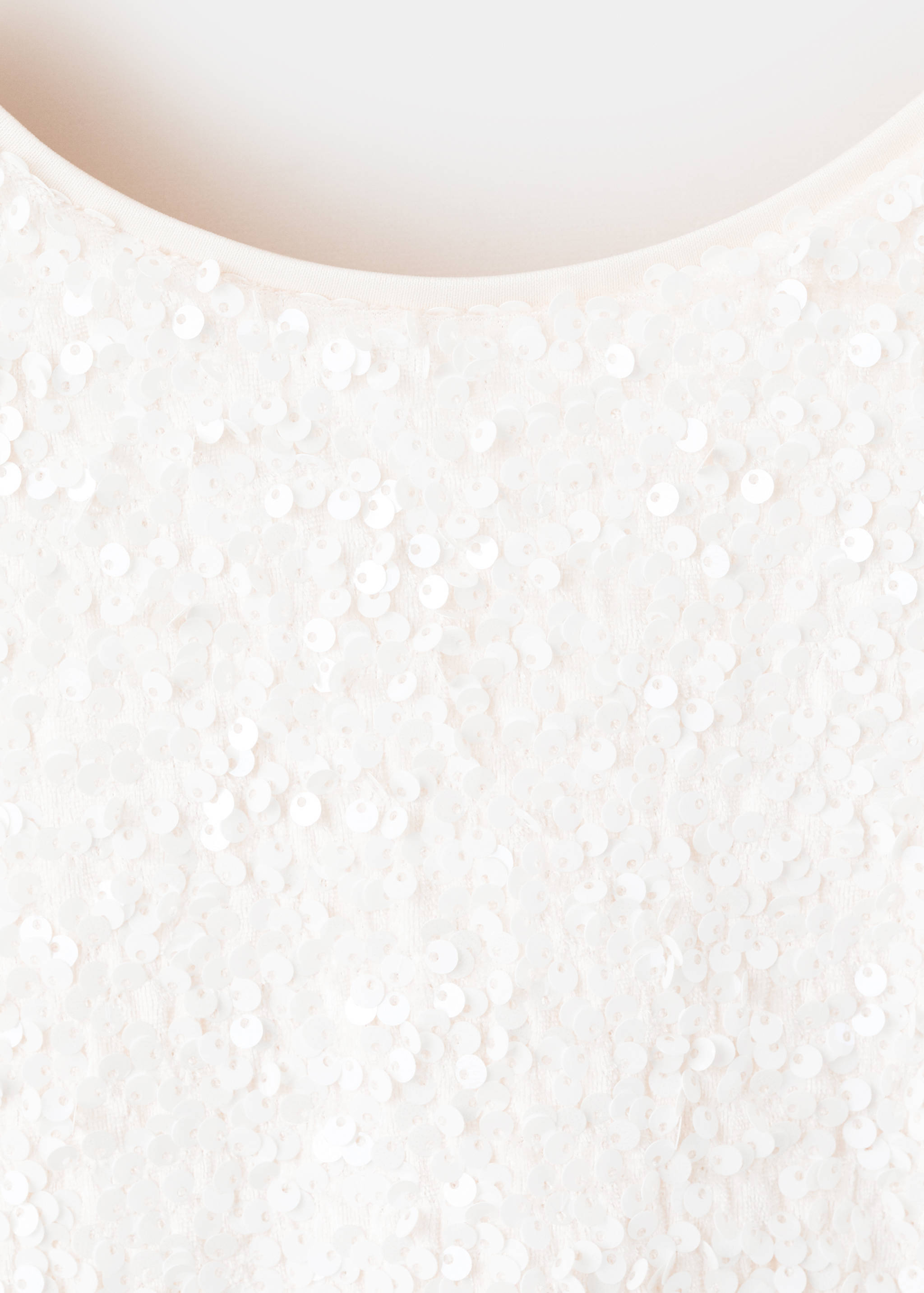 Short dress with sequins - Details of the article 0