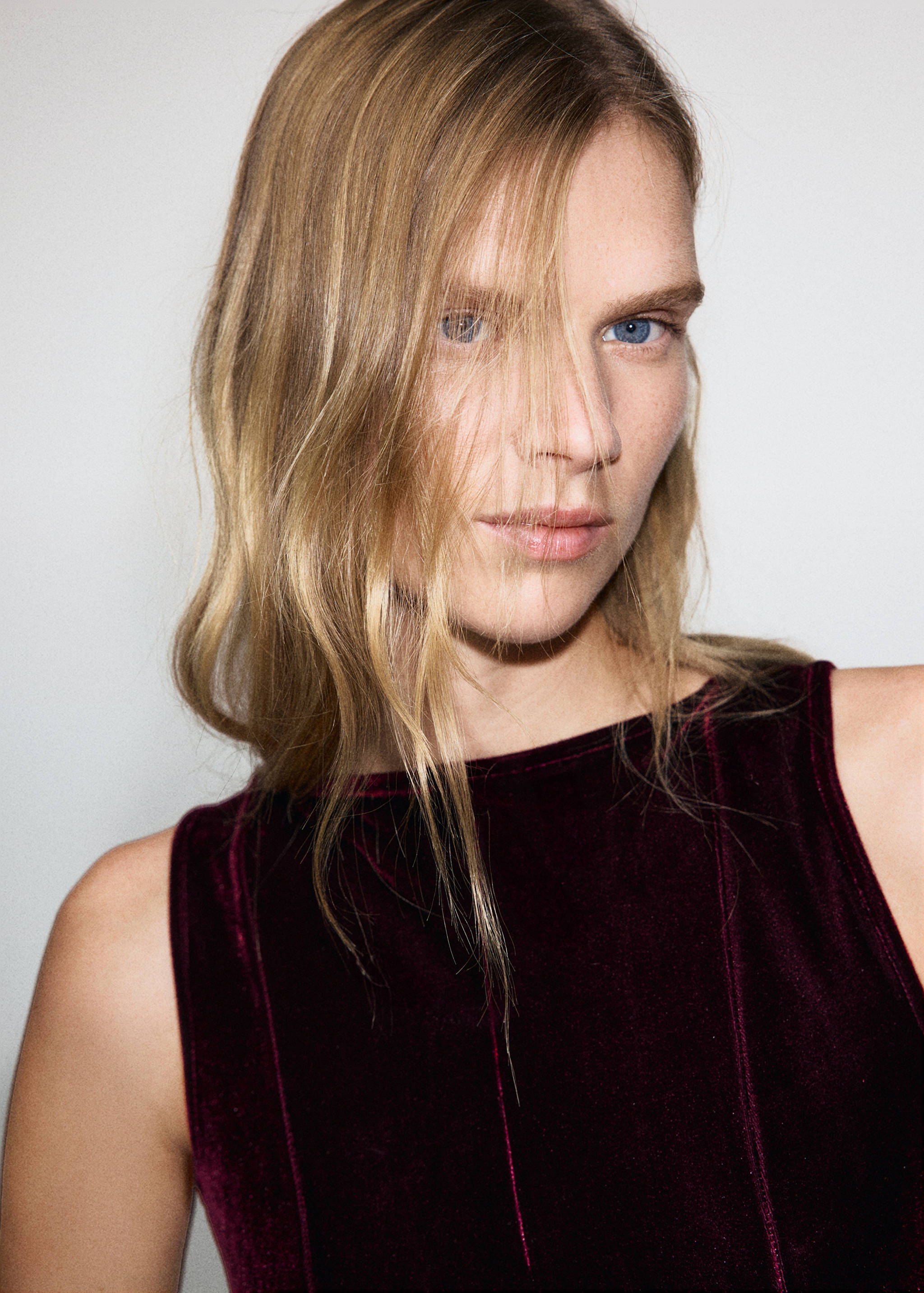 Robe velours coutures - Verso de l’article