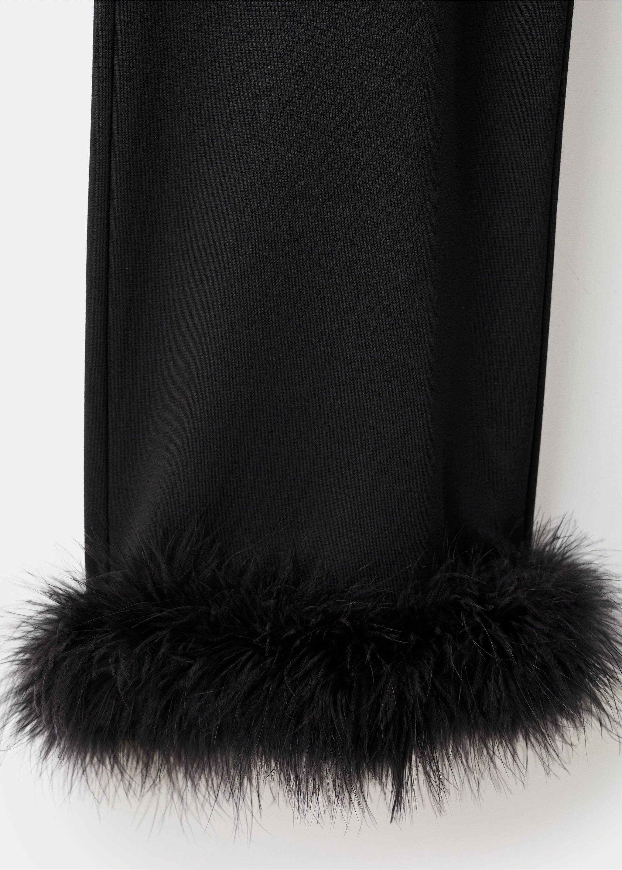 Pantalon capri en maille fine à plumes - Détail de l'article 8, Noir. Ref: 17079108-00.