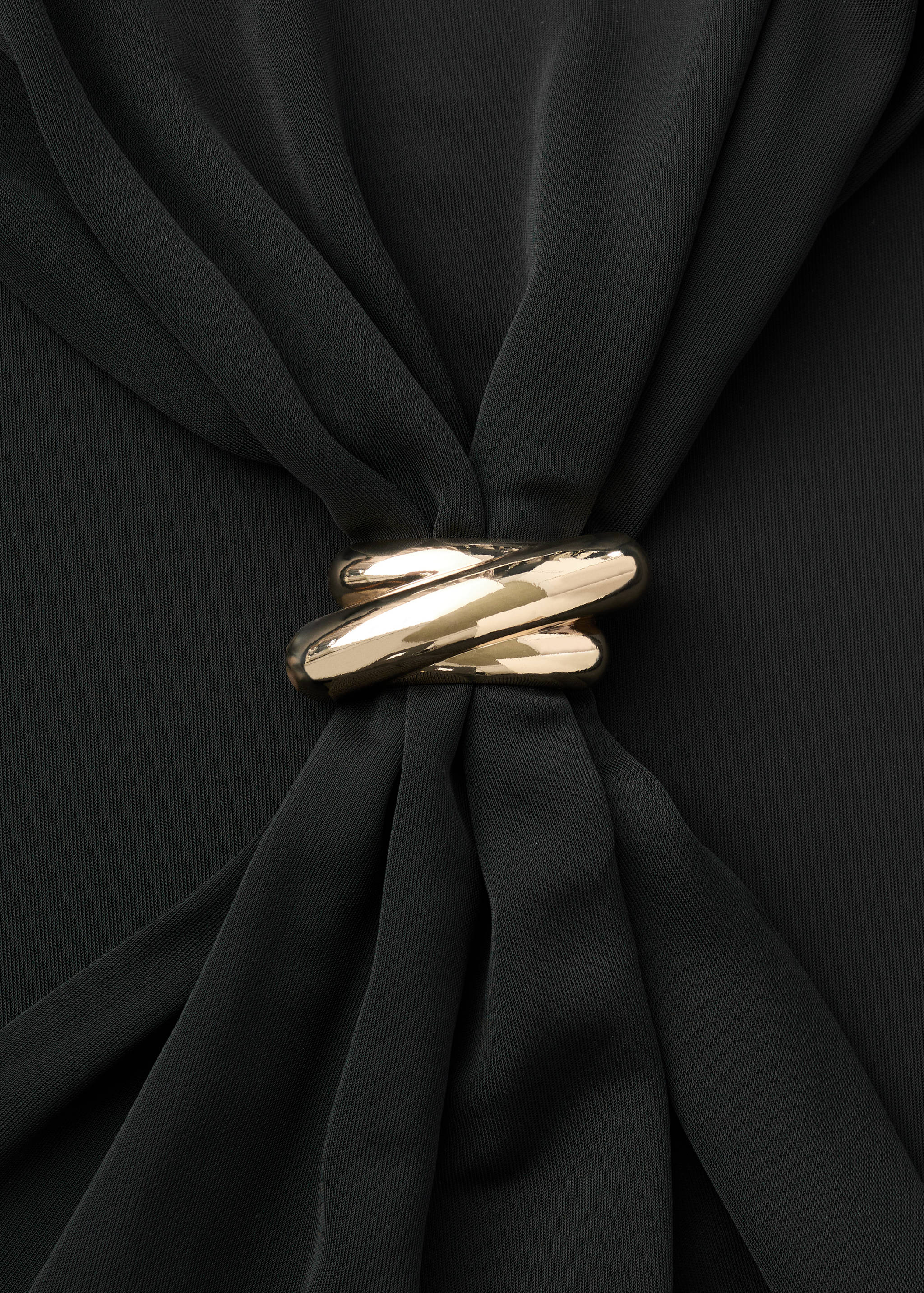 Robe drapée détail métallique - Détail de l'article 8
