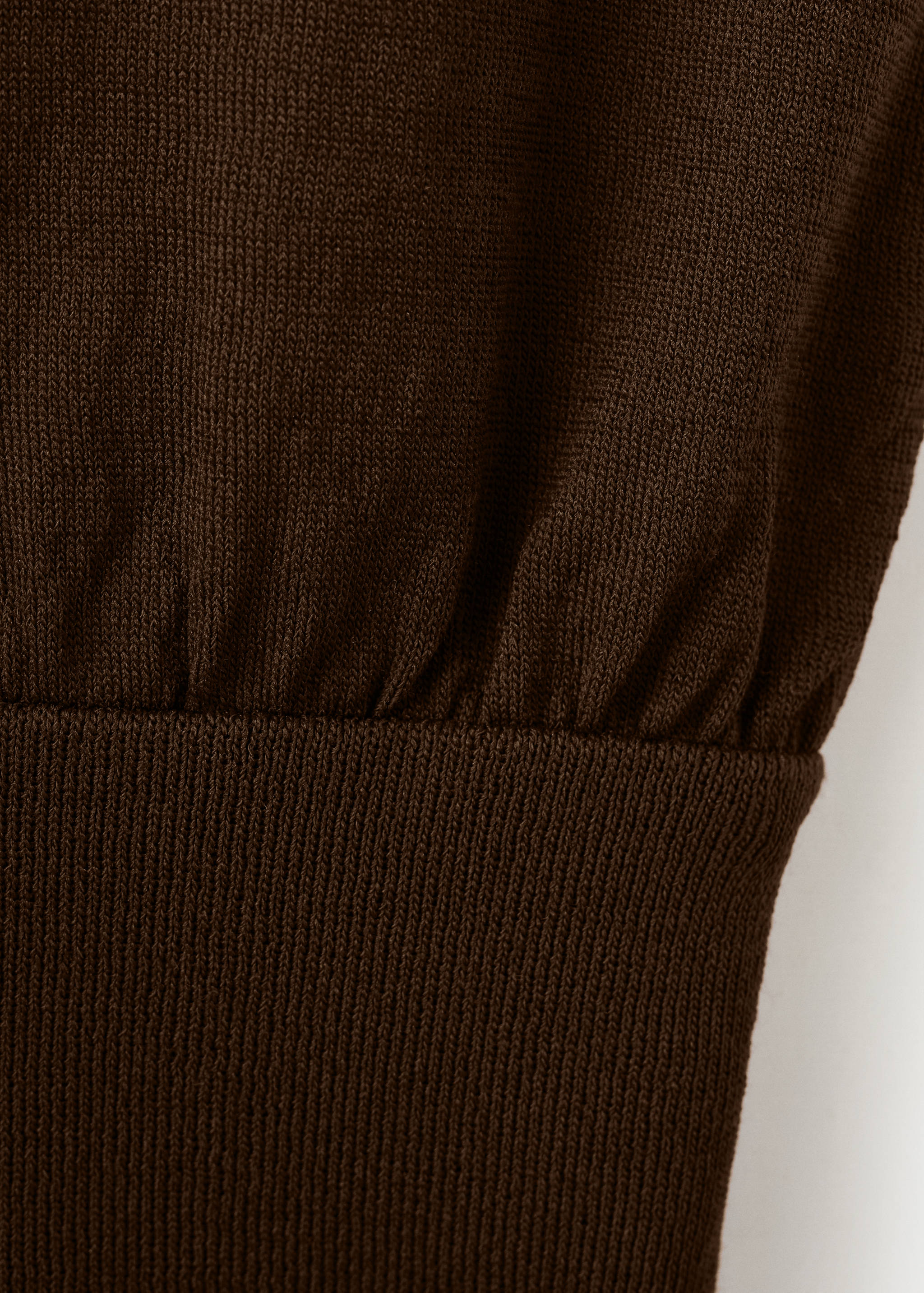 Gebreide top met V-hals - Detail van het artikel 0