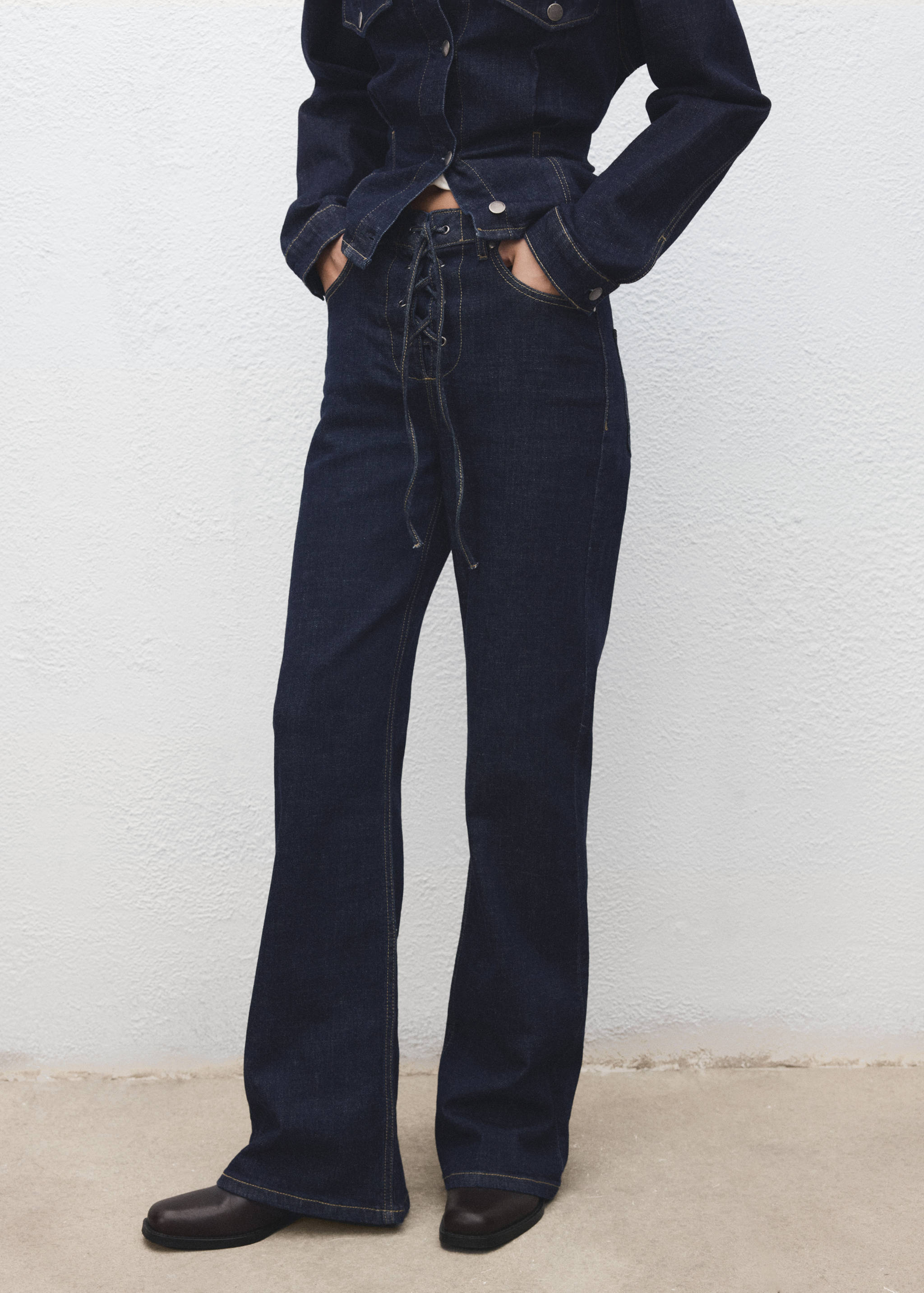 Flared jeans with drawstrings - Medium plane