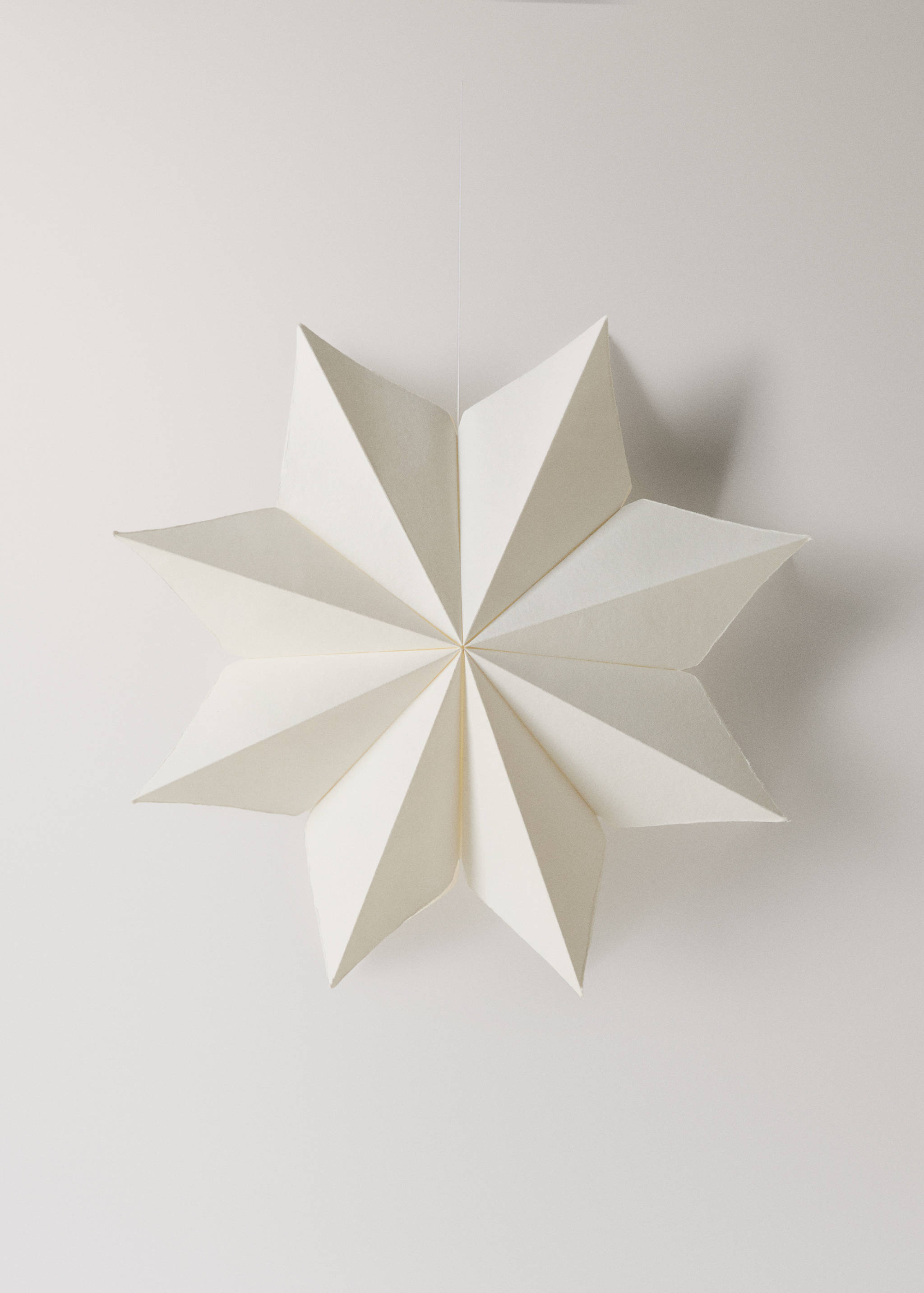Eight-point paper decorative star - Article without model